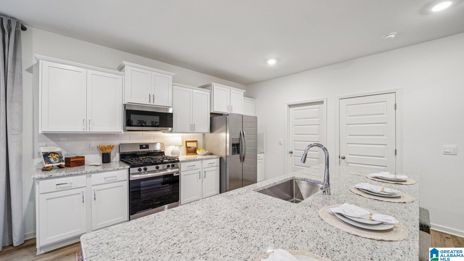 10396 MEADOWSWEET DRIVE