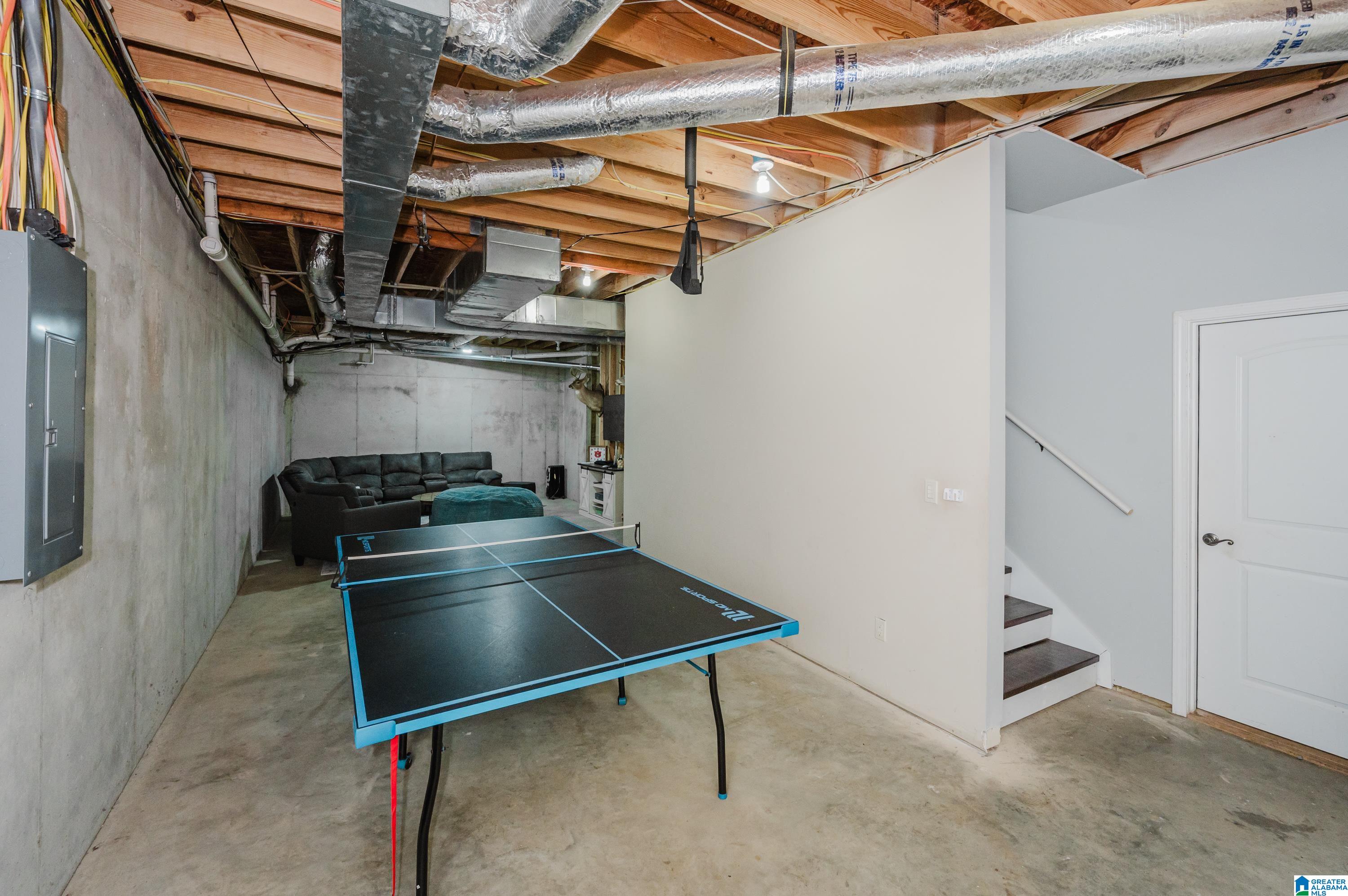 1420 WILLOW BEND