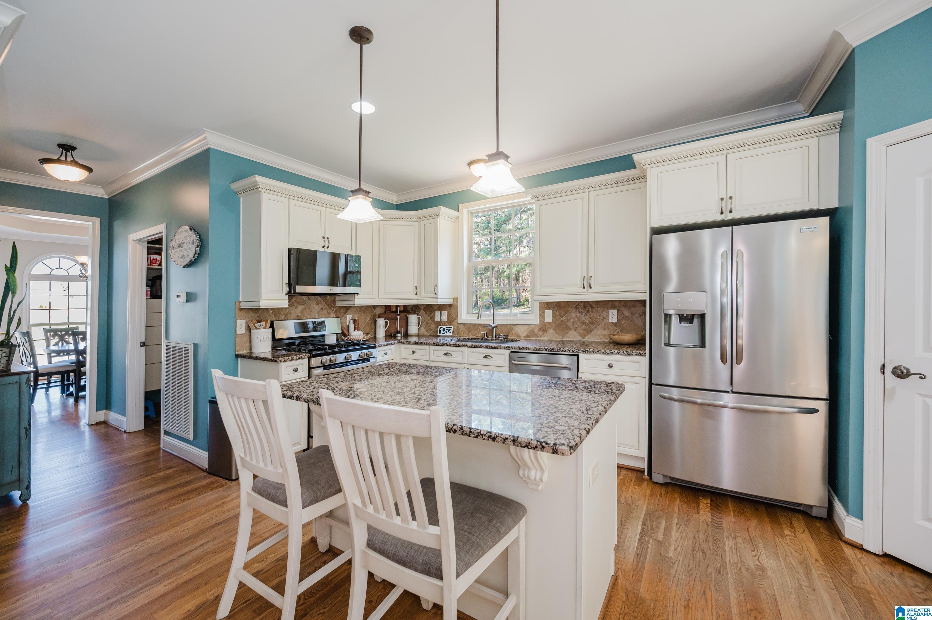 1420 WILLOW BEND