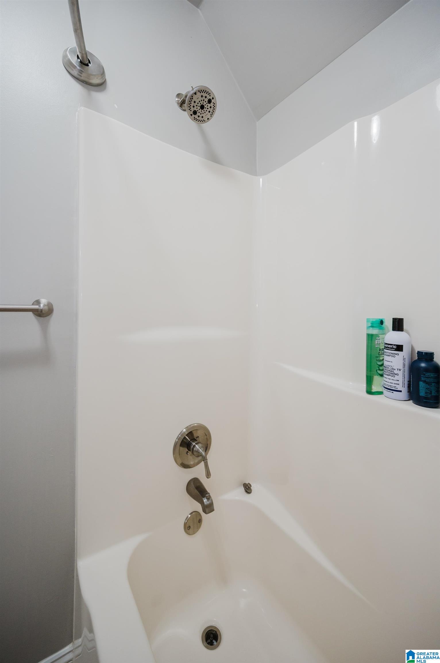 1420 WILLOW BEND