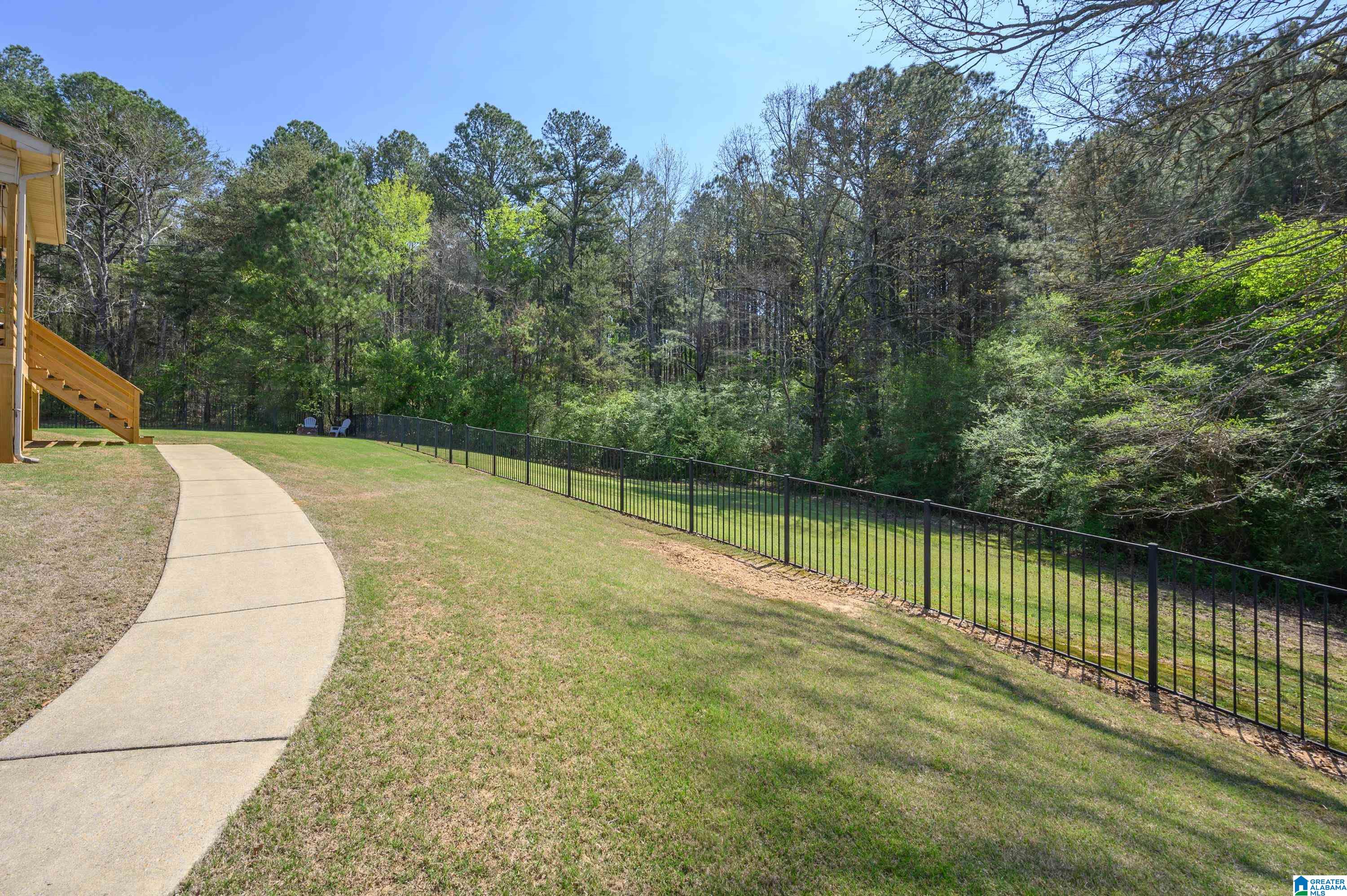 1420 WILLOW BEND
