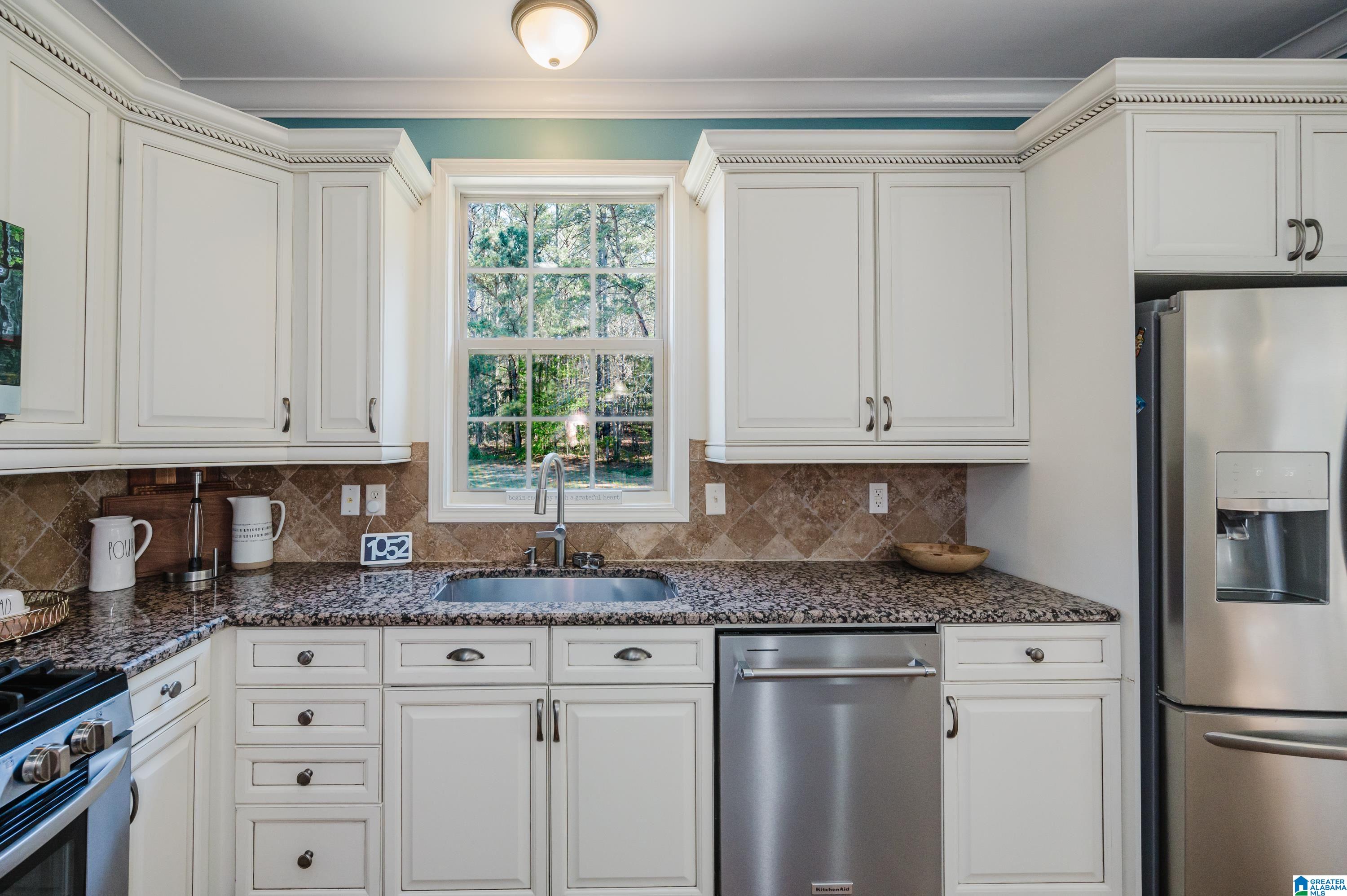 1420 WILLOW BEND