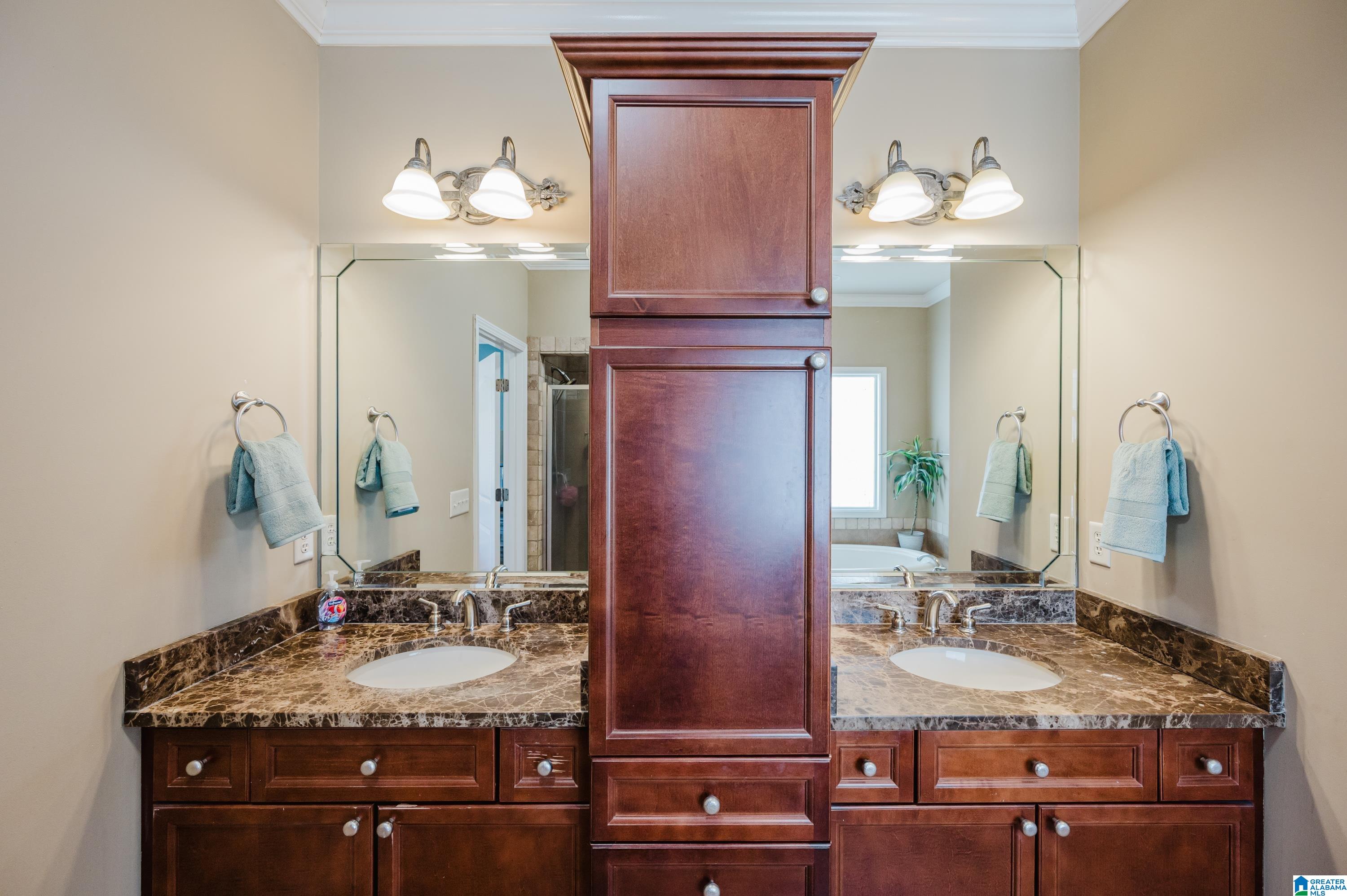 1420 WILLOW BEND
