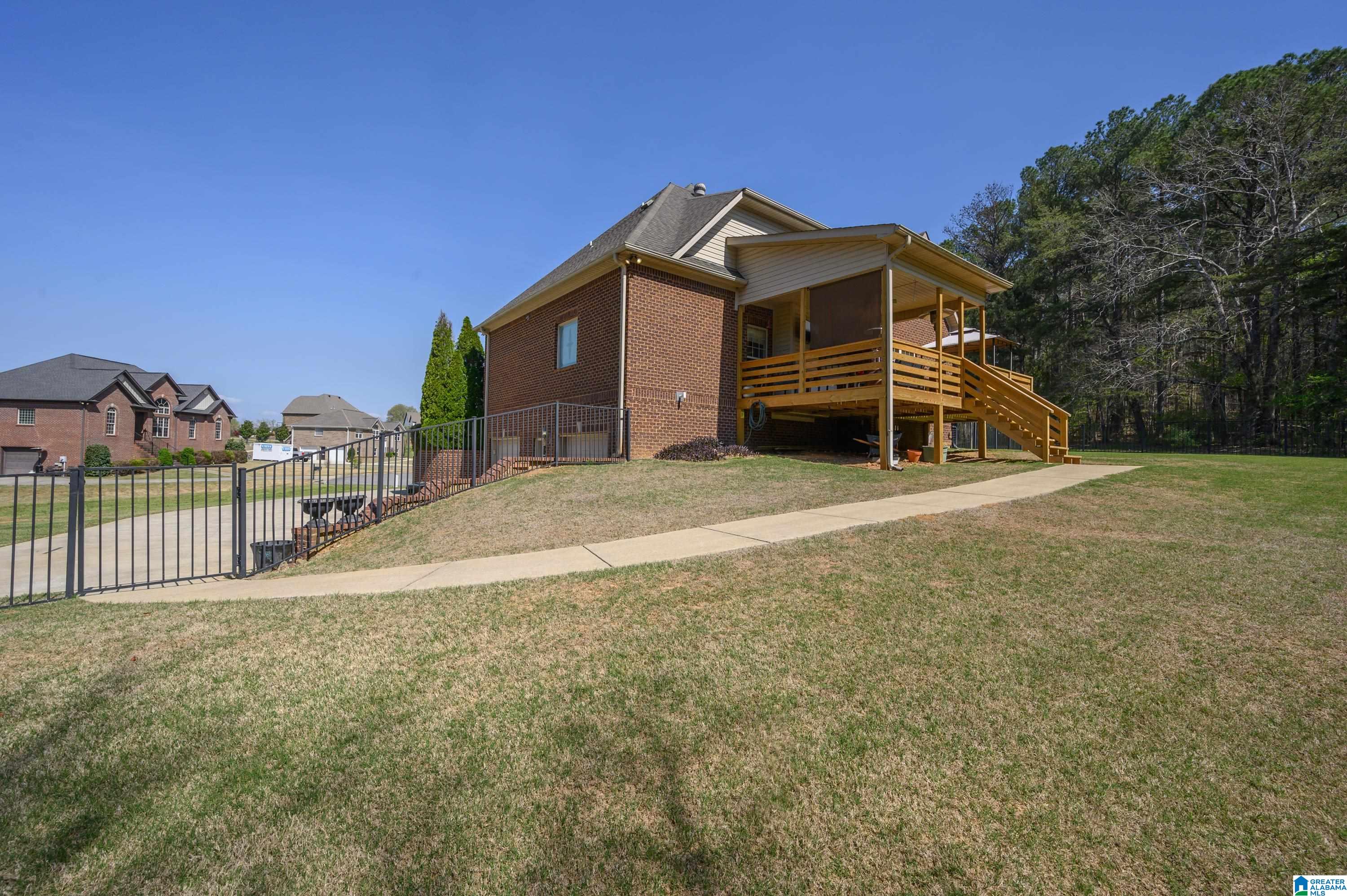 1420 WILLOW BEND