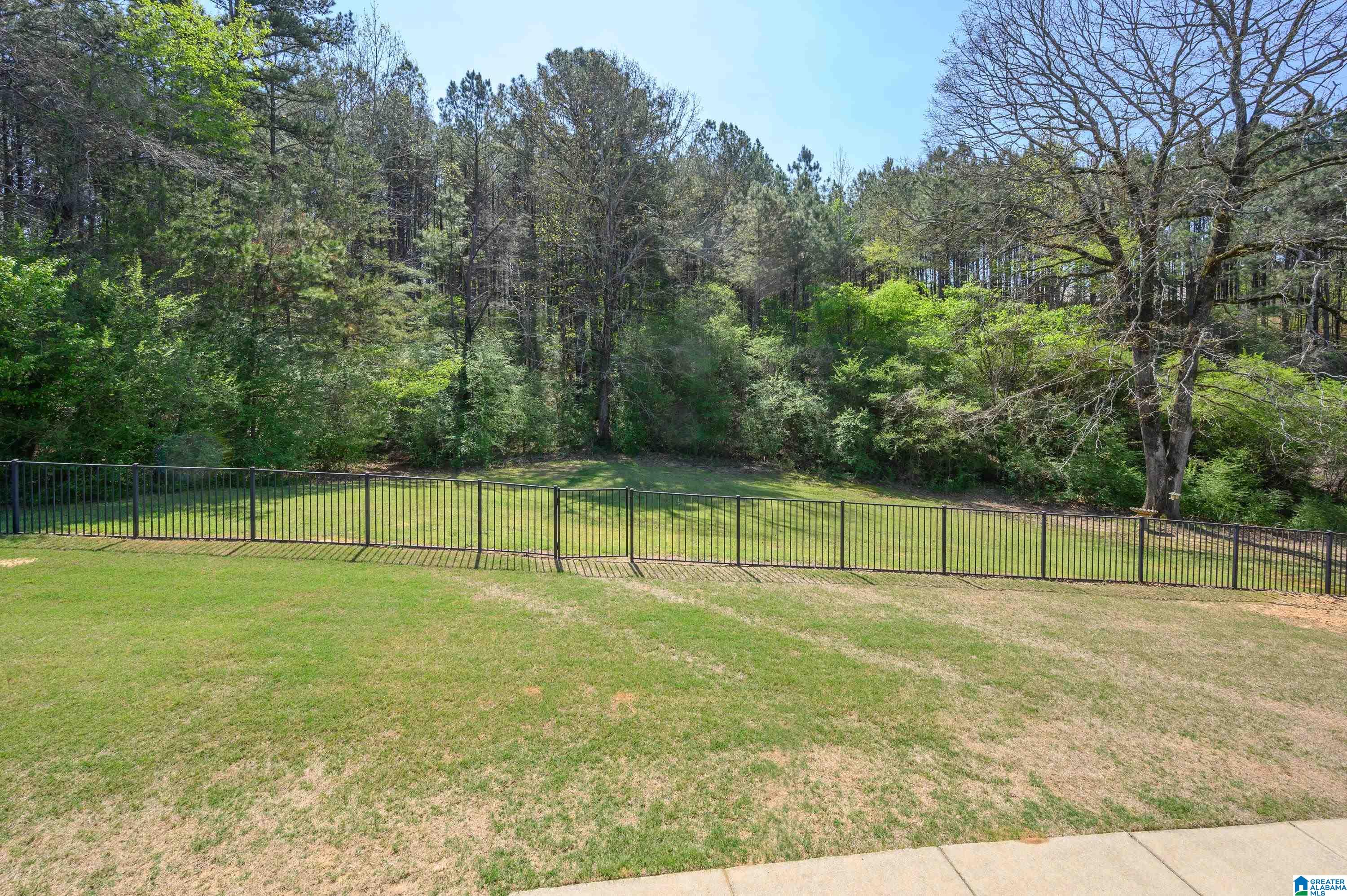 1420 WILLOW BEND