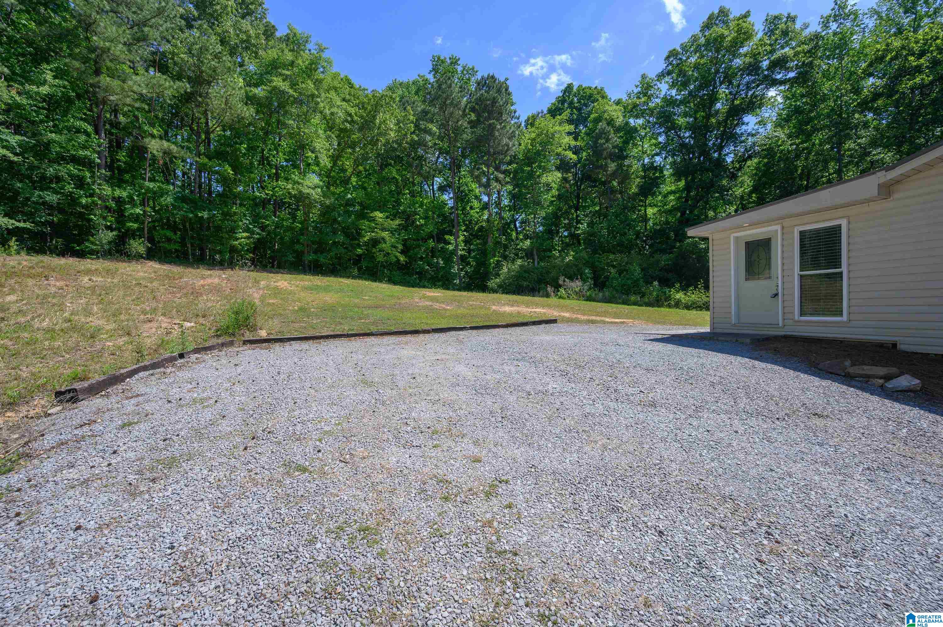 695 MOSS ROCK CIRCLE