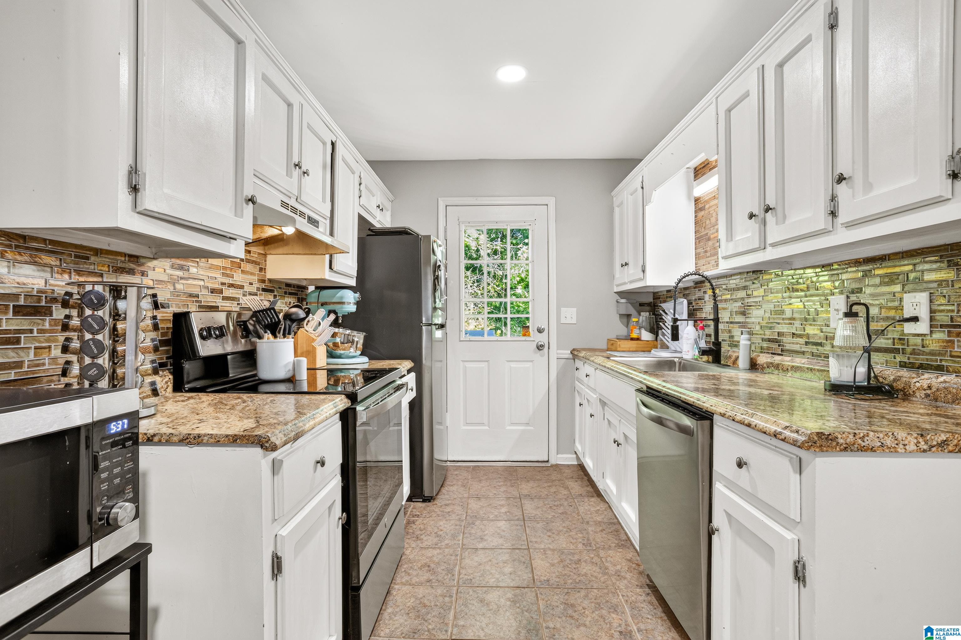 8013 RIVER BEND ROAD