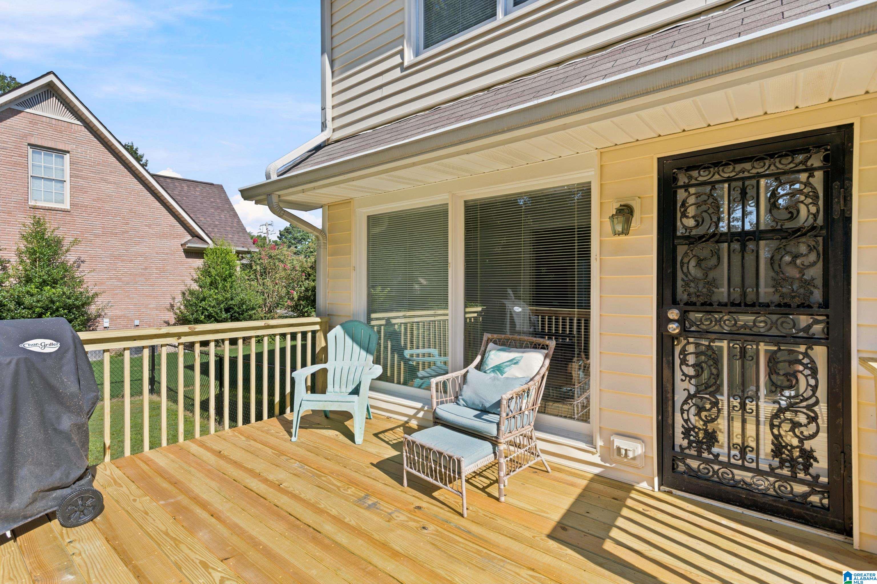 905 PINEMEADOW DRIVE