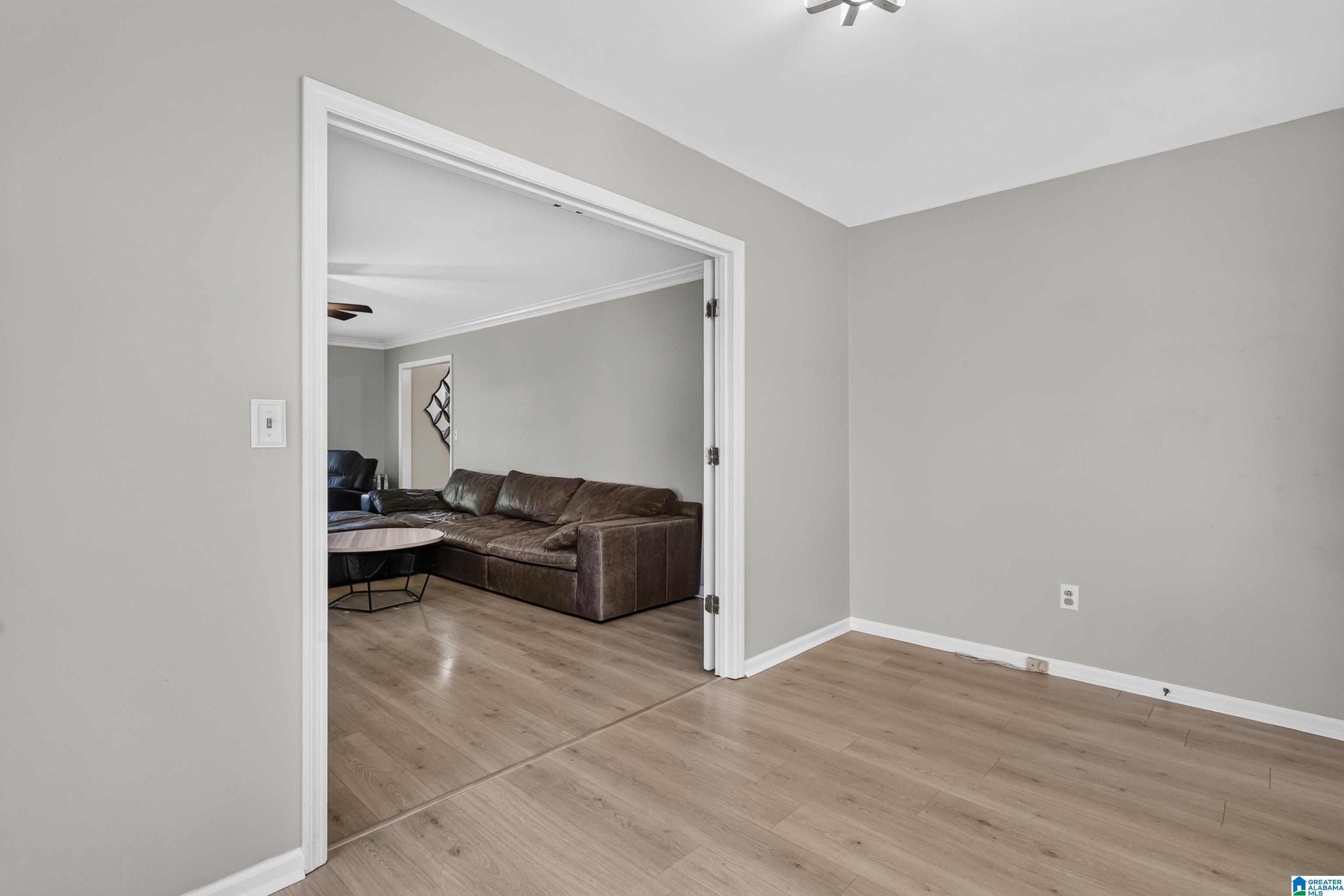 905 PINEMEADOW DRIVE