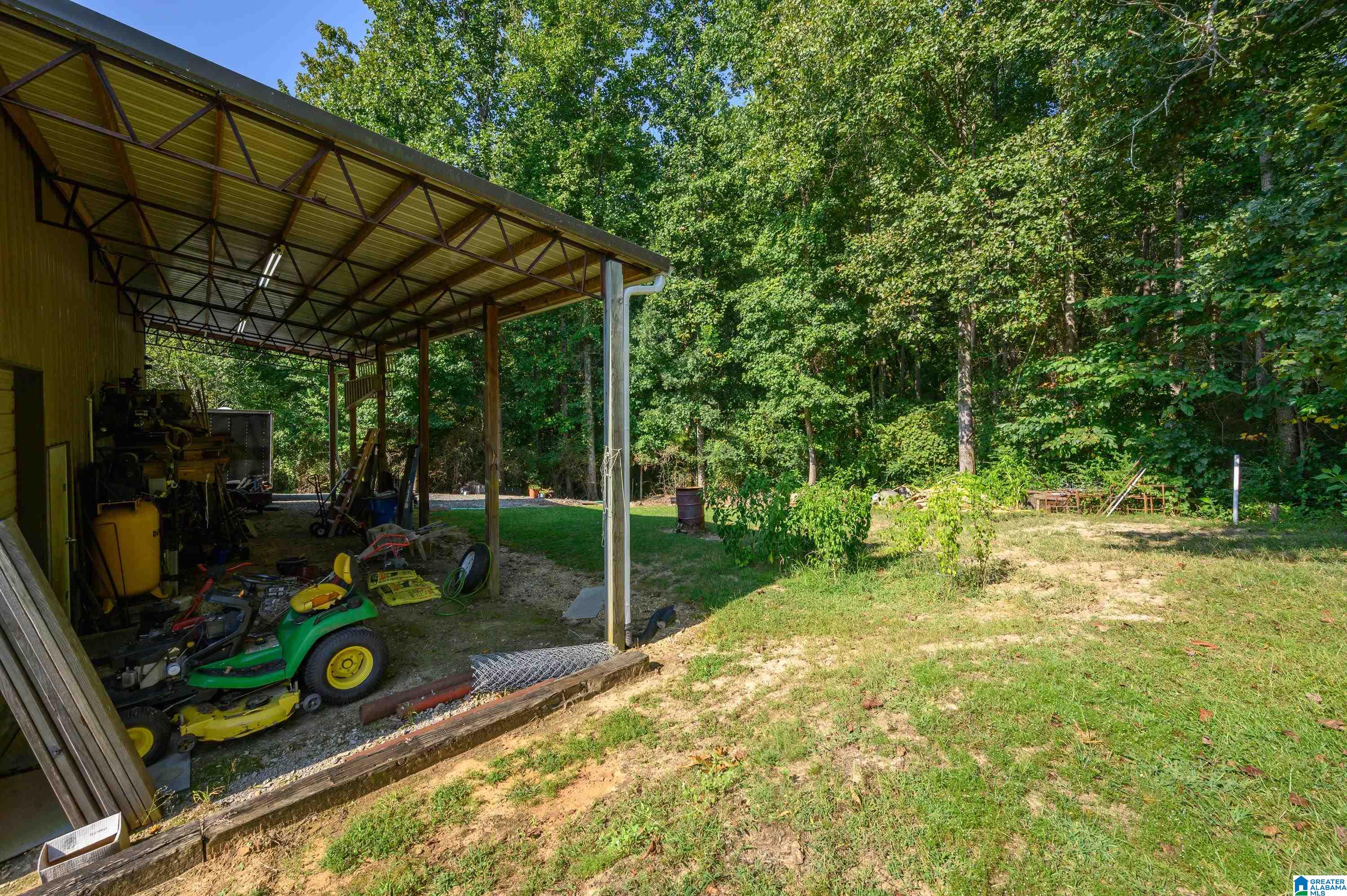 865 GRAVES GAP ROAD