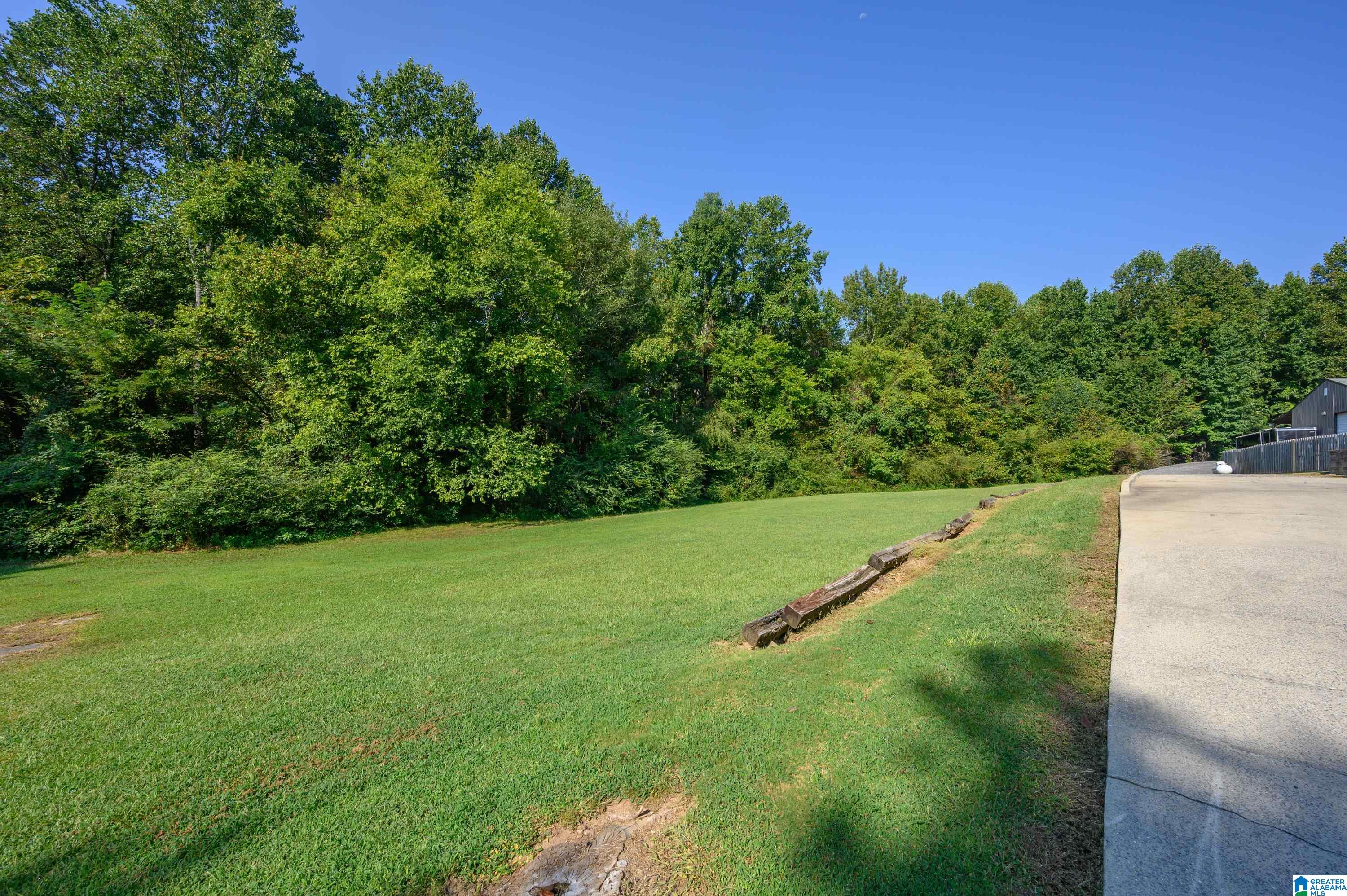 865 GRAVES GAP ROAD
