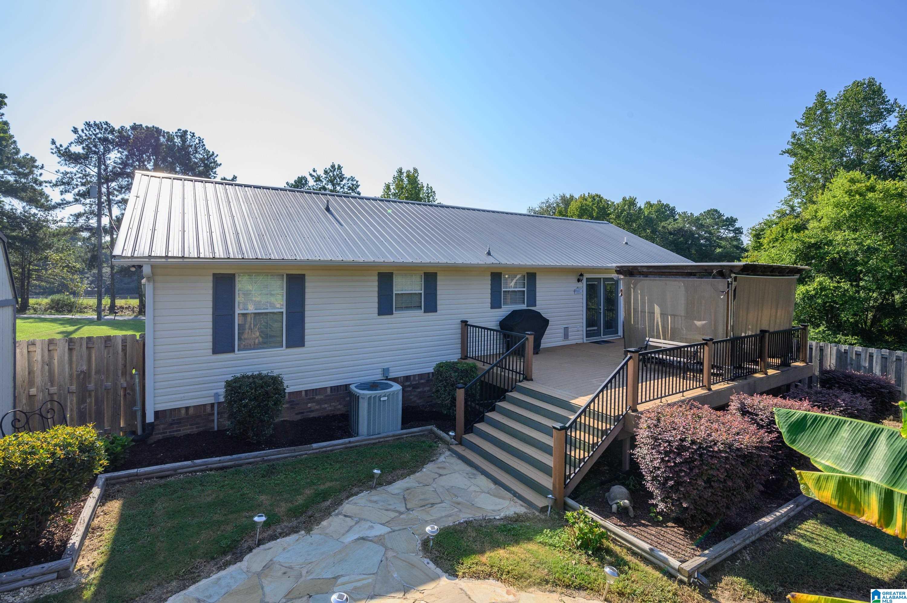 865 GRAVES GAP ROAD