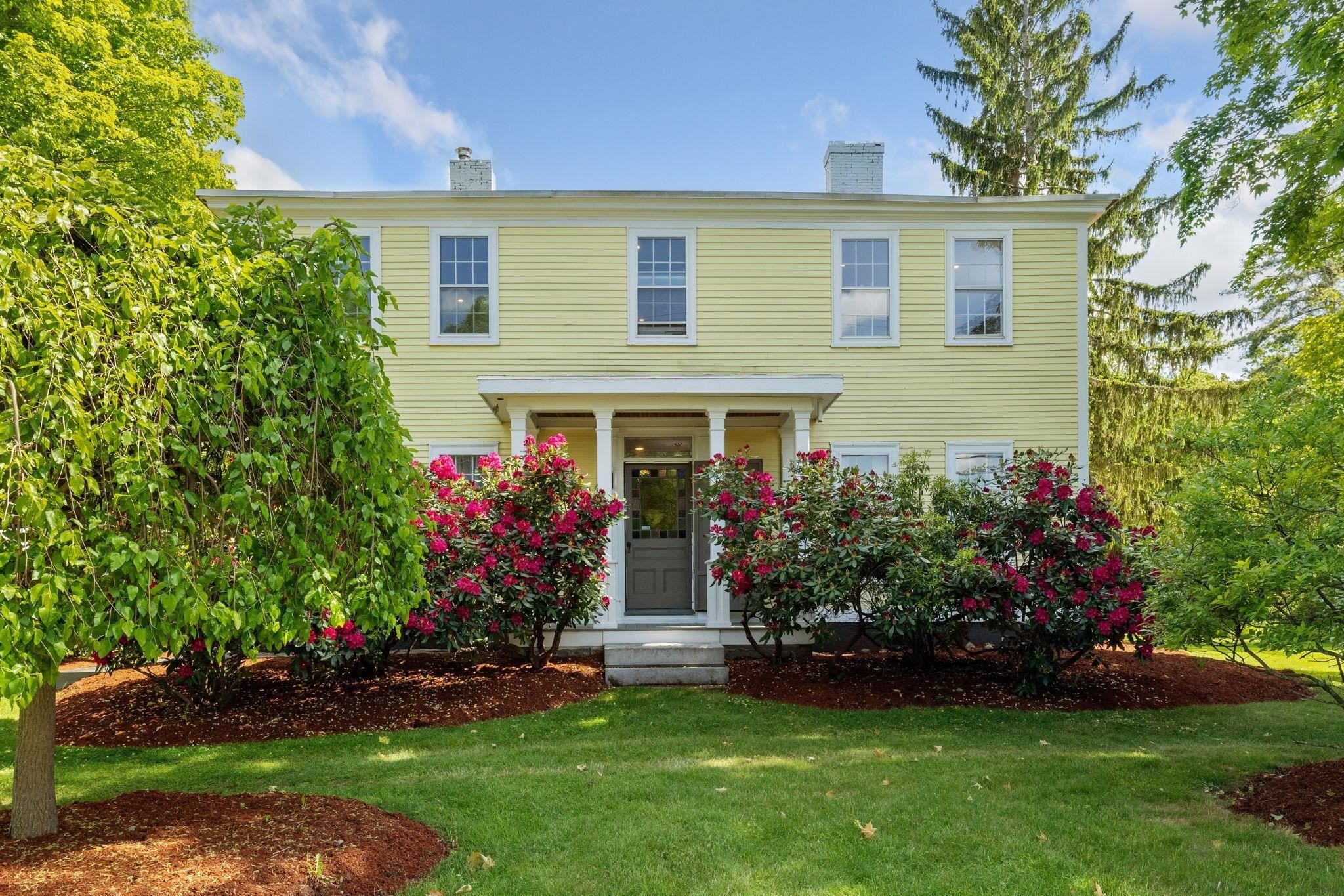 51 E Derry Road