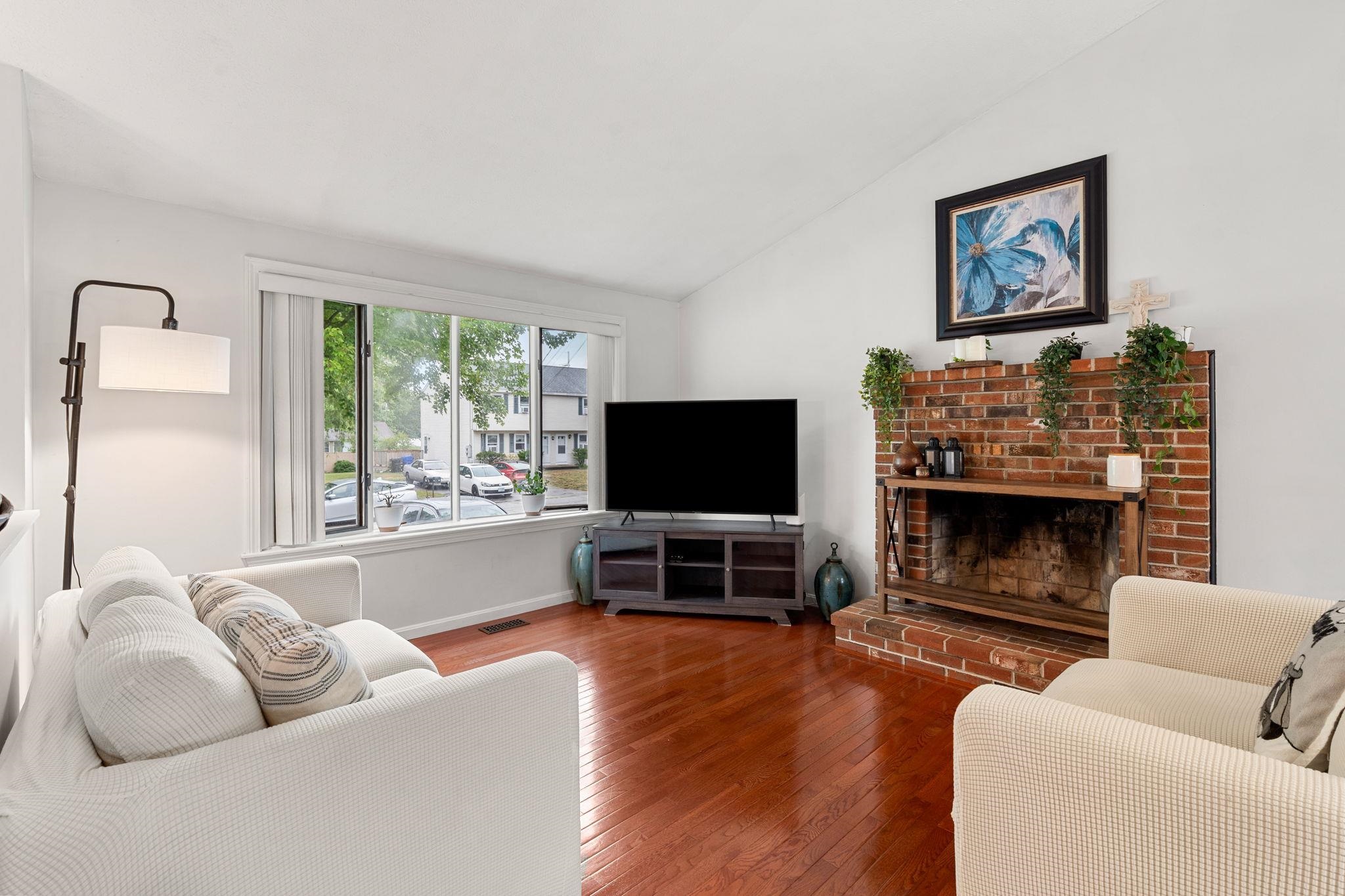 13 Blackstone Street