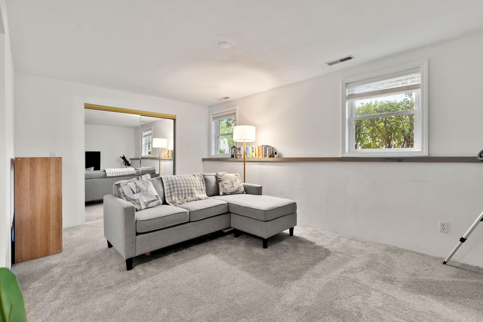 13 Blackstone Street