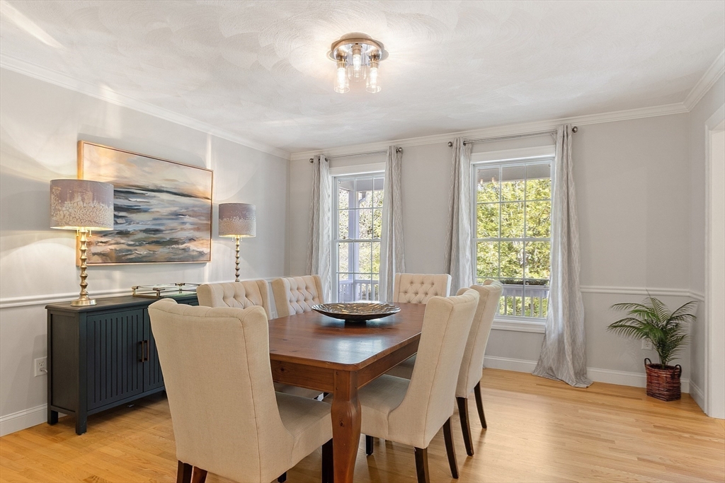 10 Olde Taverne Lane