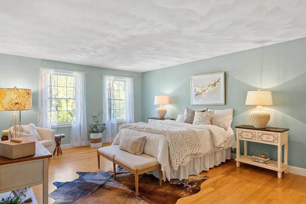 10 Olde Taverne Lane