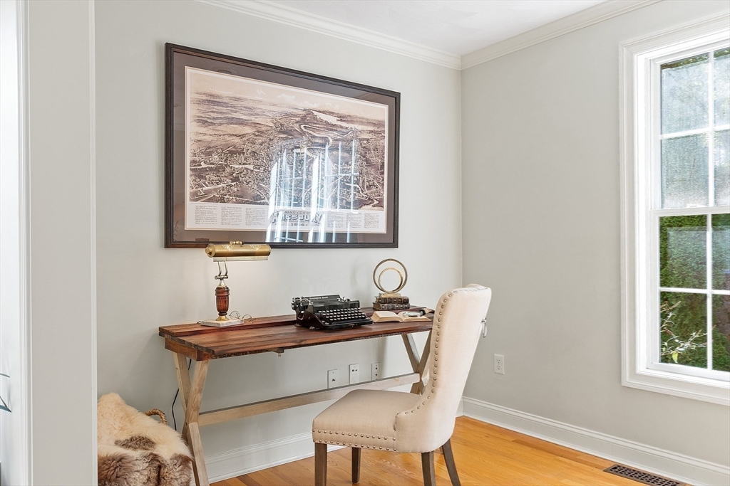 10 Olde Taverne Lane