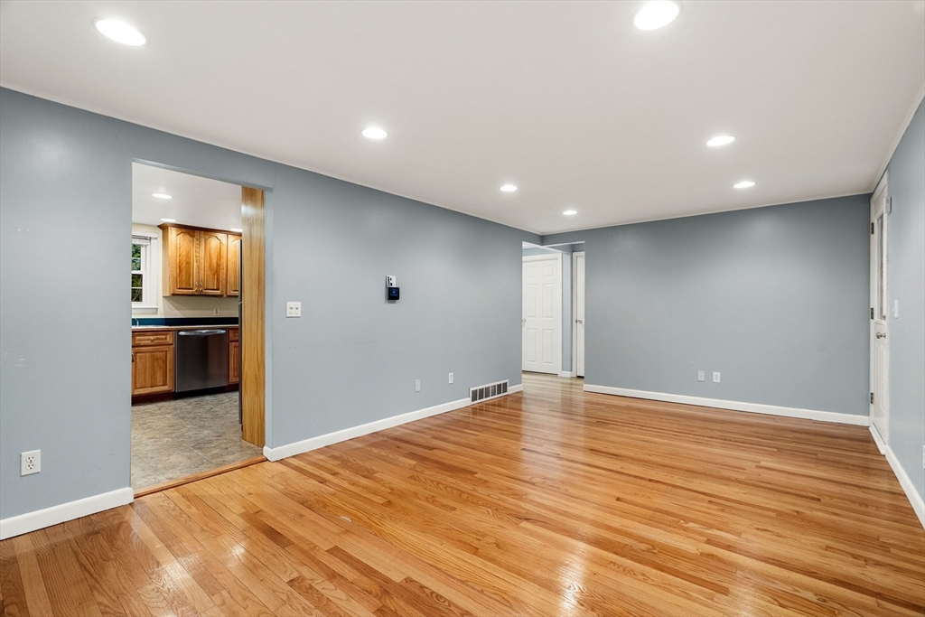 34 Emery St, Merrimac