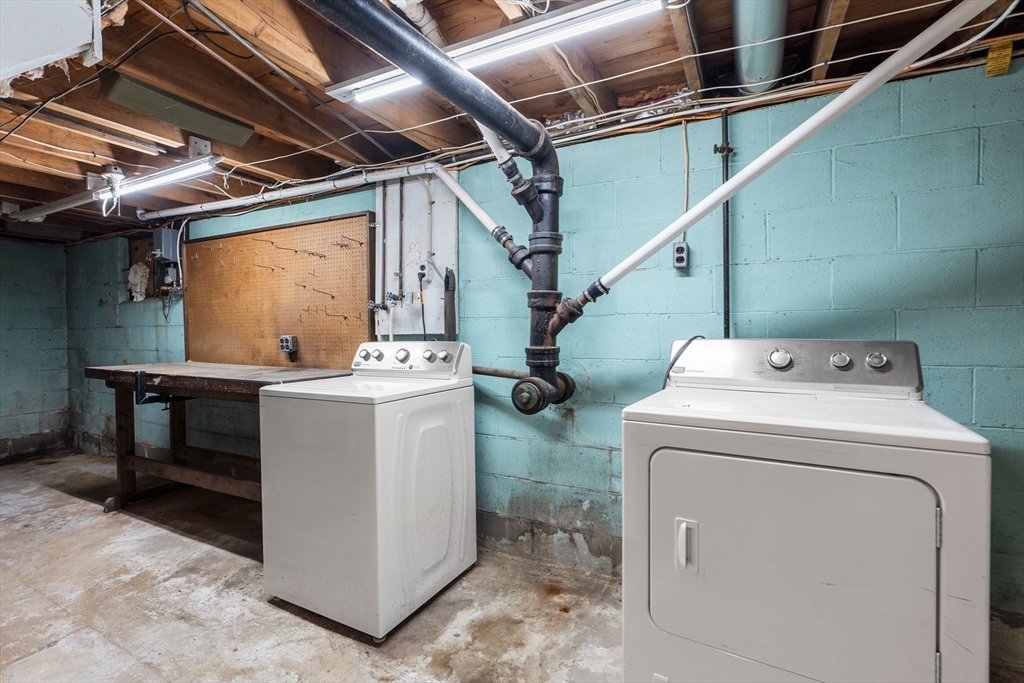 34 Emery St, Merrimac