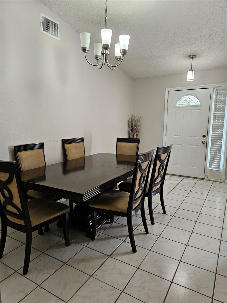 28509 MEADOWRUSH WAY