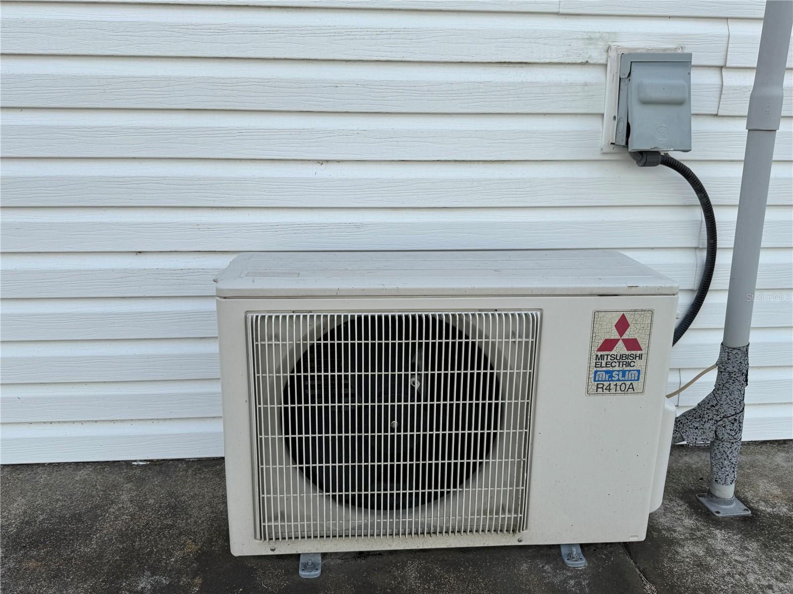 35207 CONDOMINIUM BLVD #Lot 52