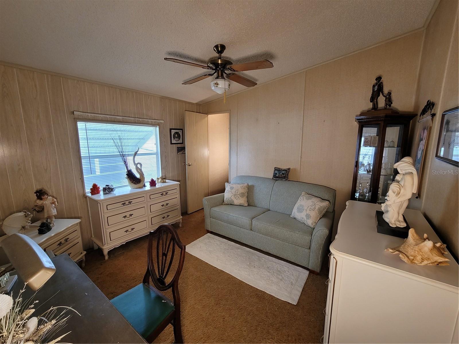 4413 SENTRY PALM LOOP