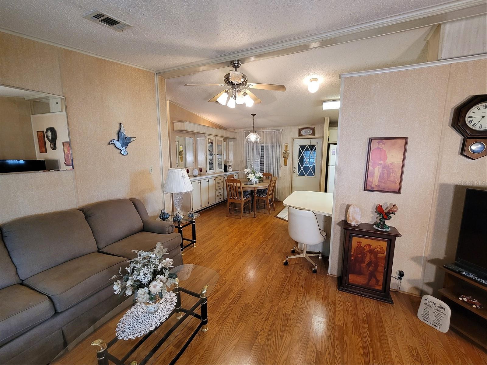 4413 SENTRY PALM LOOP