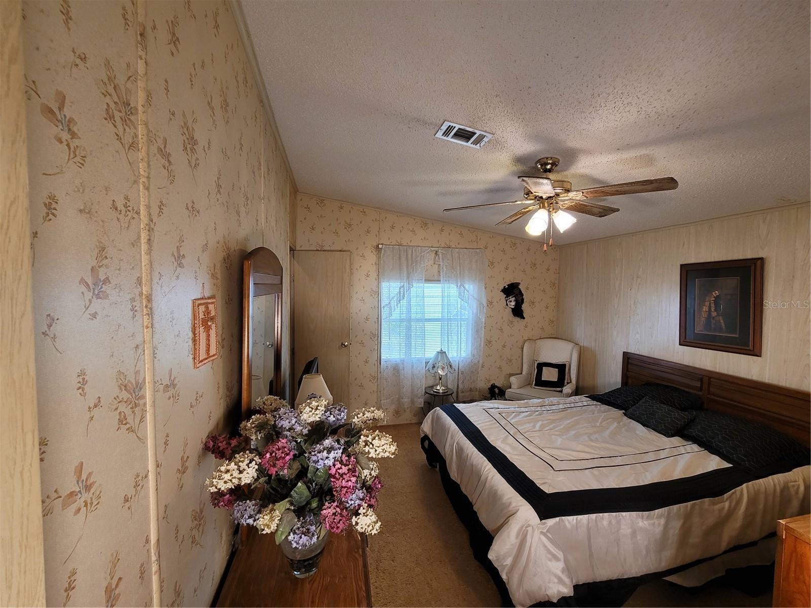 4413 SENTRY PALM LOOP