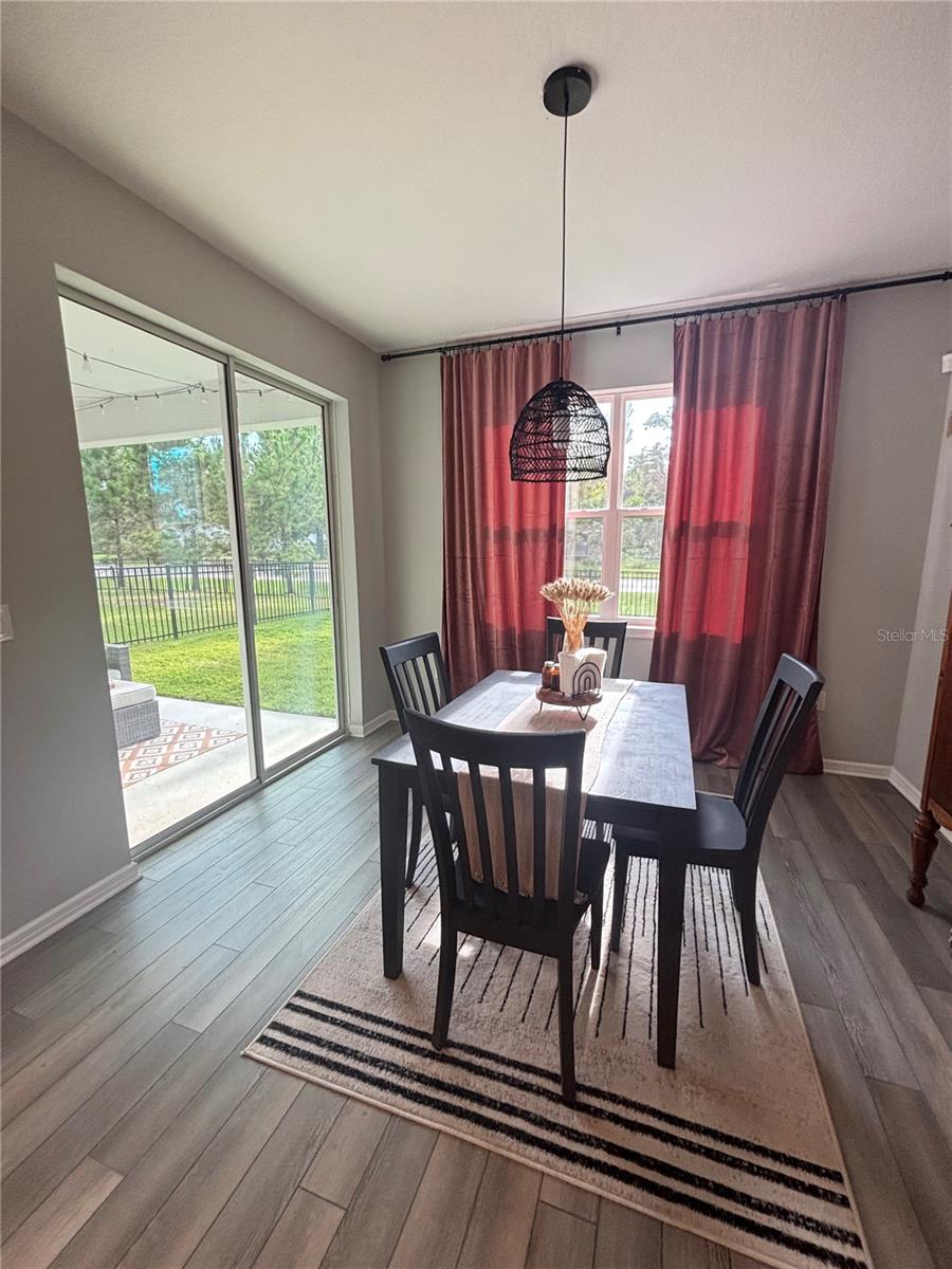 6127 BRADFORD WOODS DR