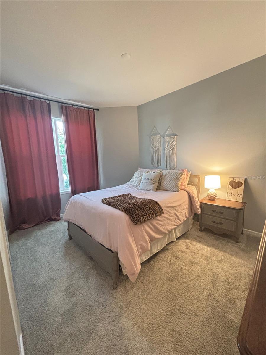 6127 BRADFORD WOODS DR