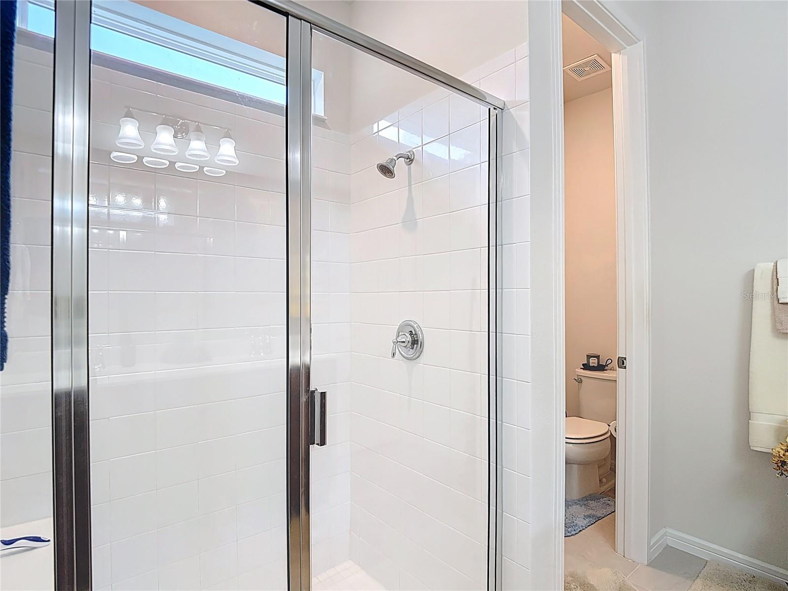 6284 BRADFORD WOODS DR