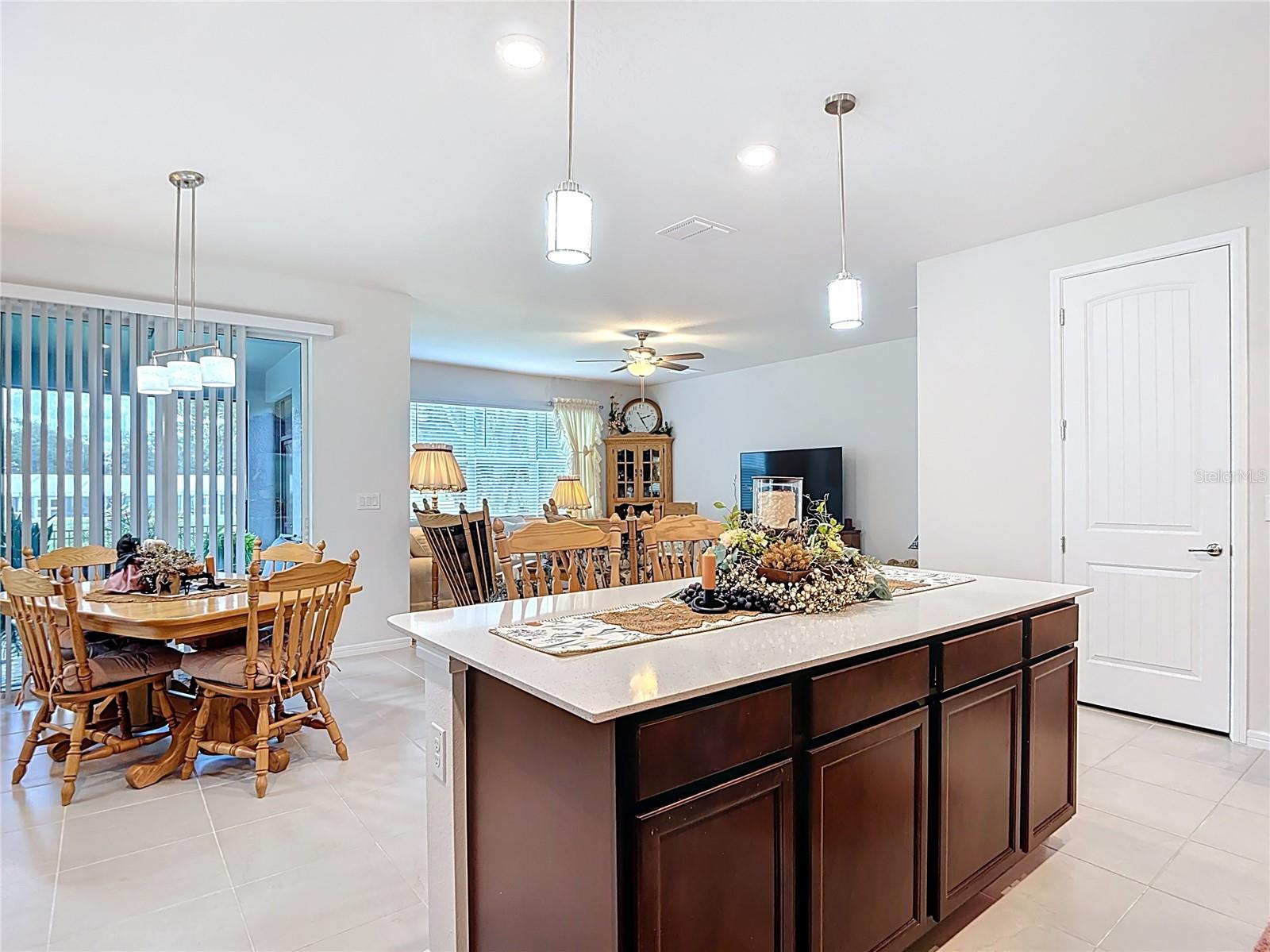 6284 BRADFORD WOODS DR