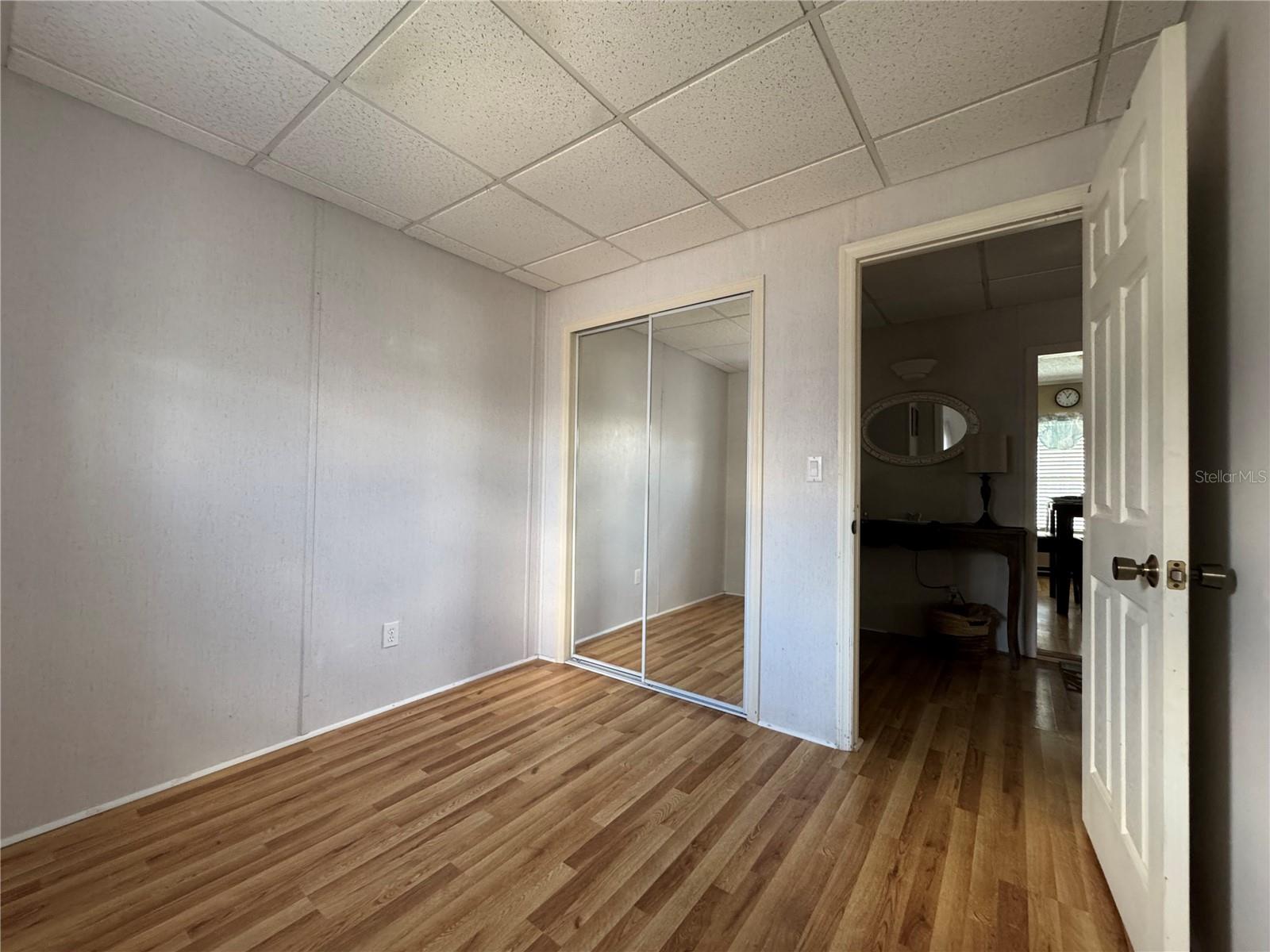 35246 TIFFANI LOT 63 CT