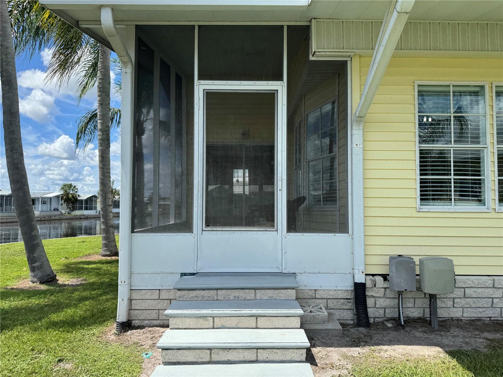 35246 TIFFANI LOT 63 CT