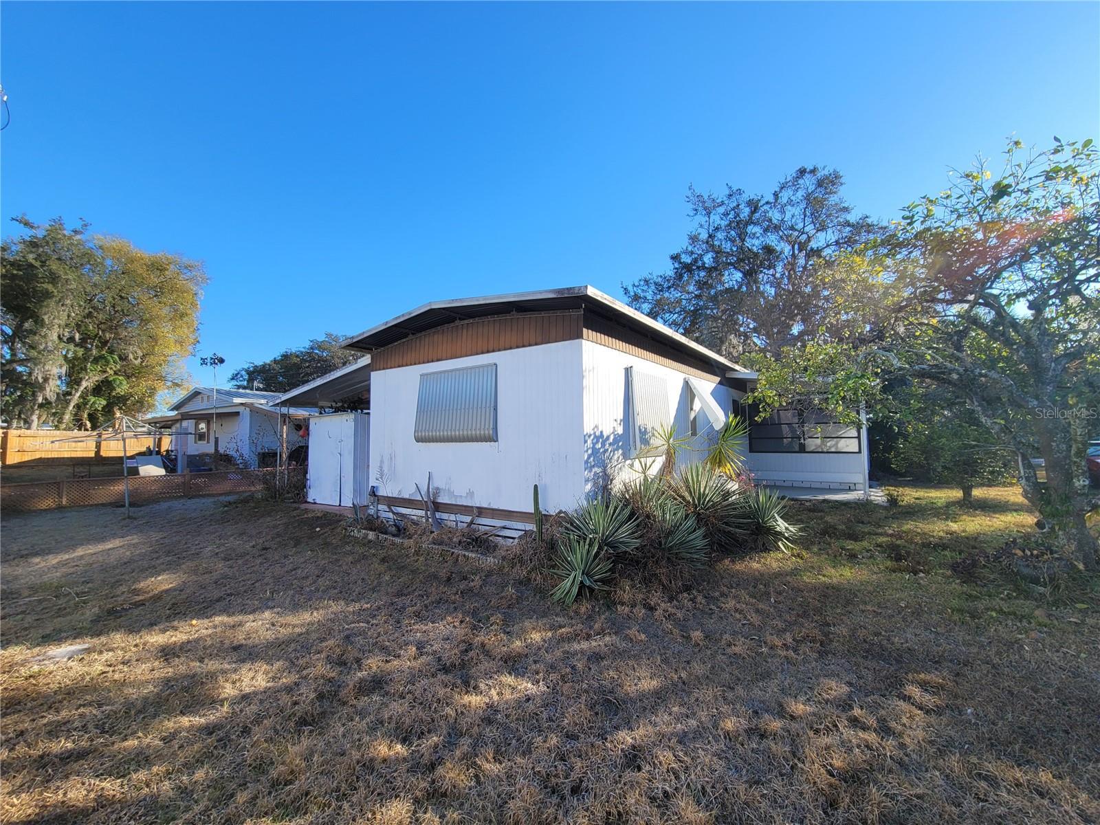 5021 HILL DR