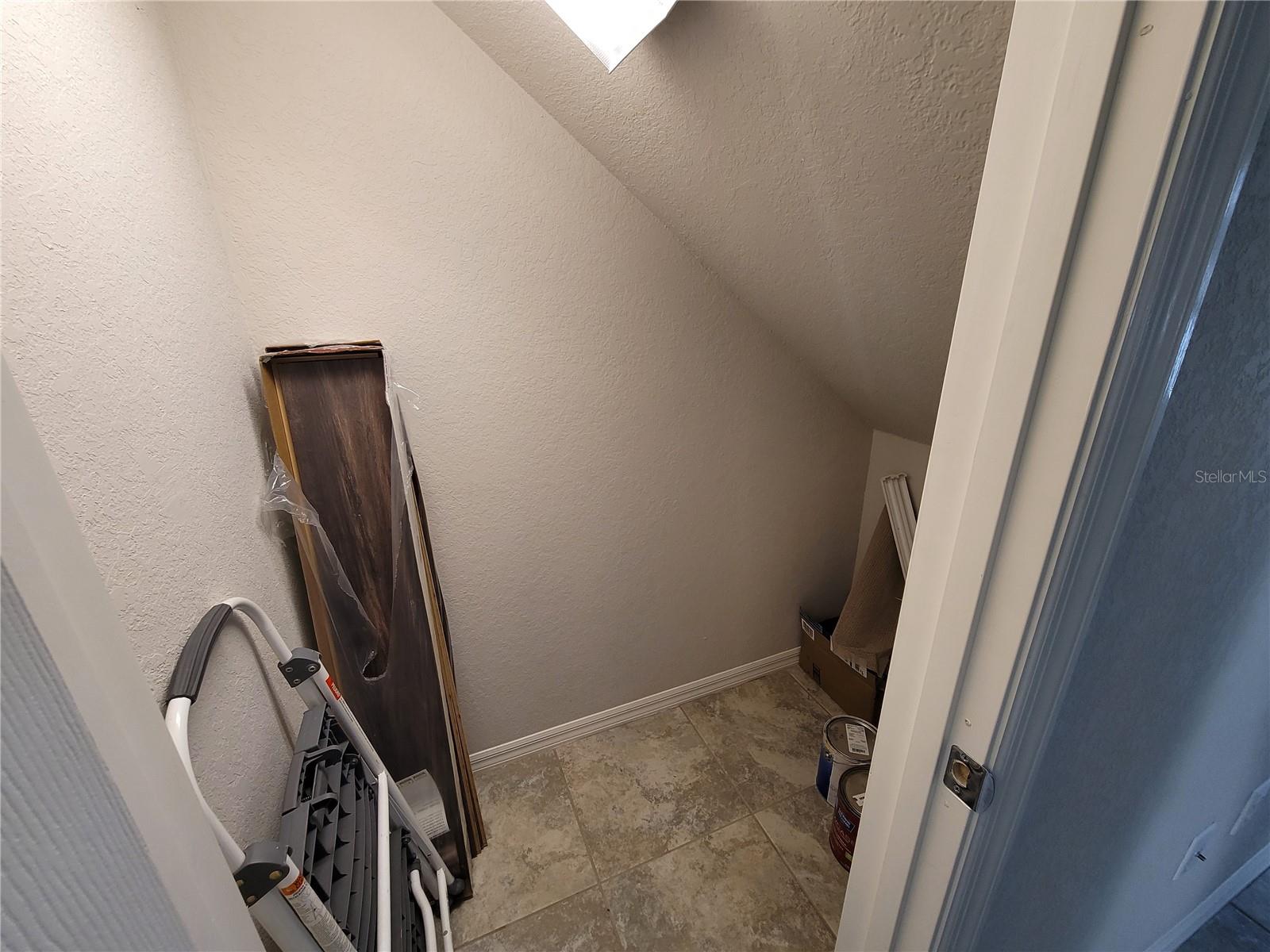 27542 DESERT WILLOW WAY