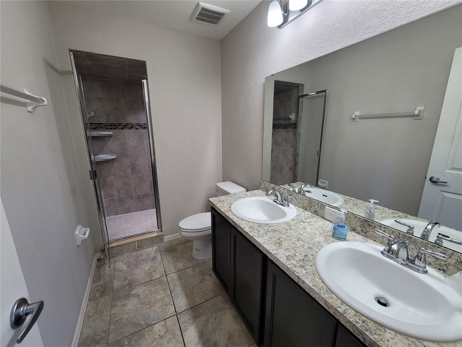 27542 DESERT WILLOW WAY