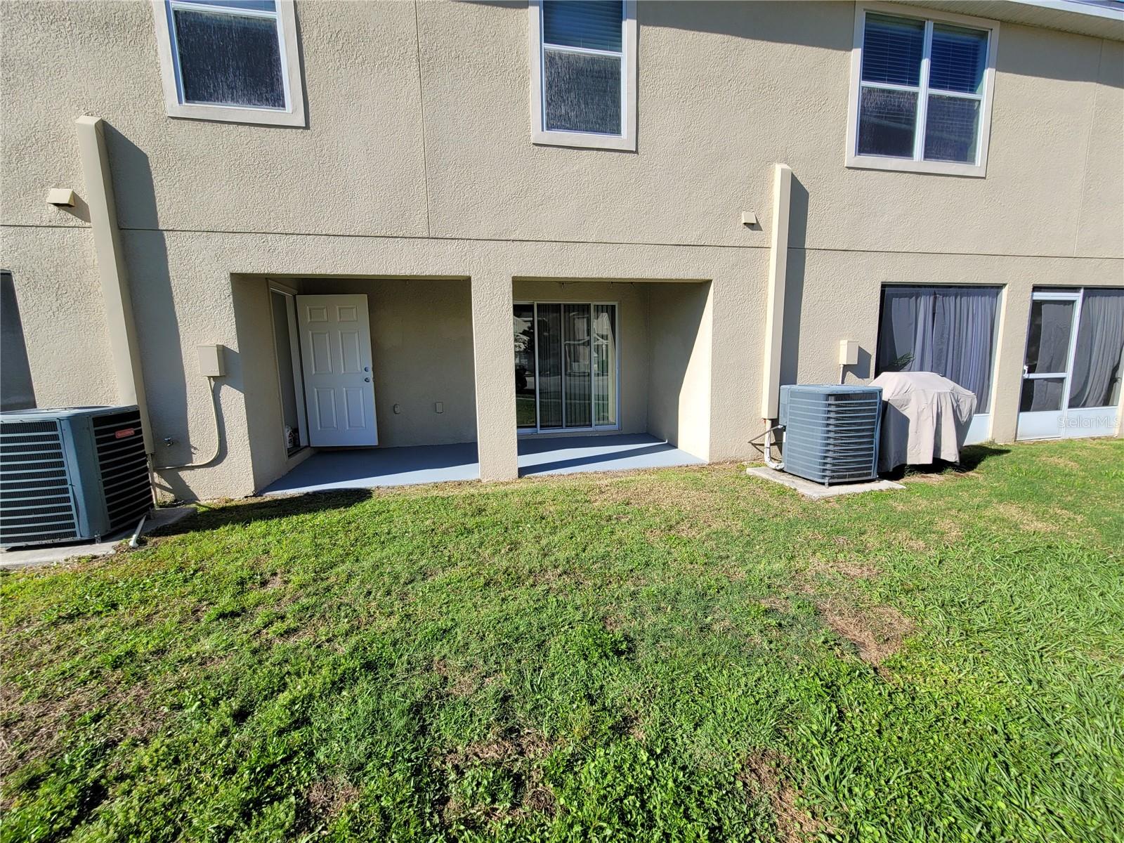 27542 DESERT WILLOW WAY