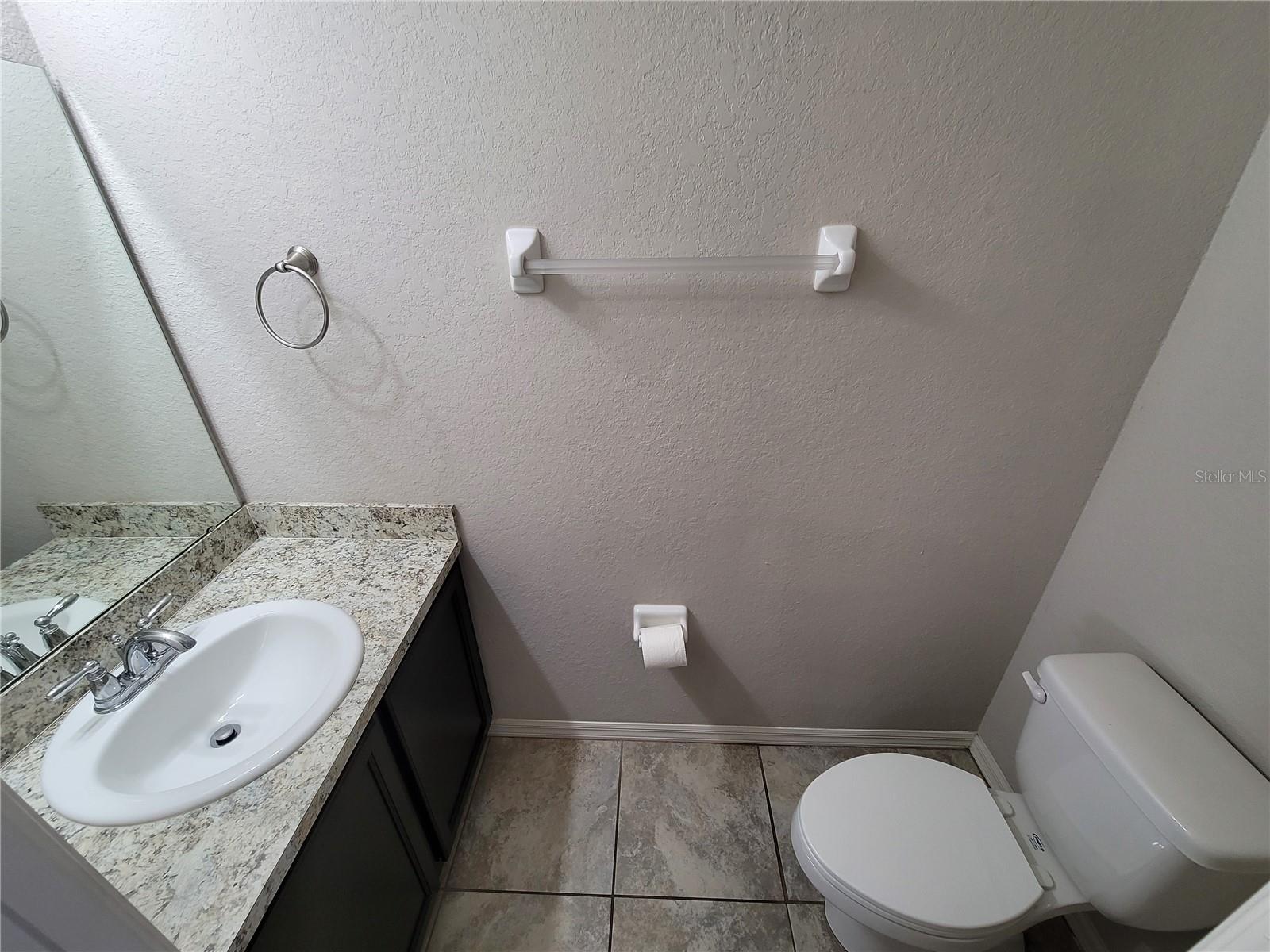 27542 DESERT WILLOW WAY