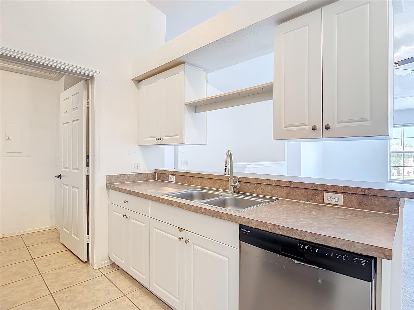 36106 LAKE CHASE BLVD #201