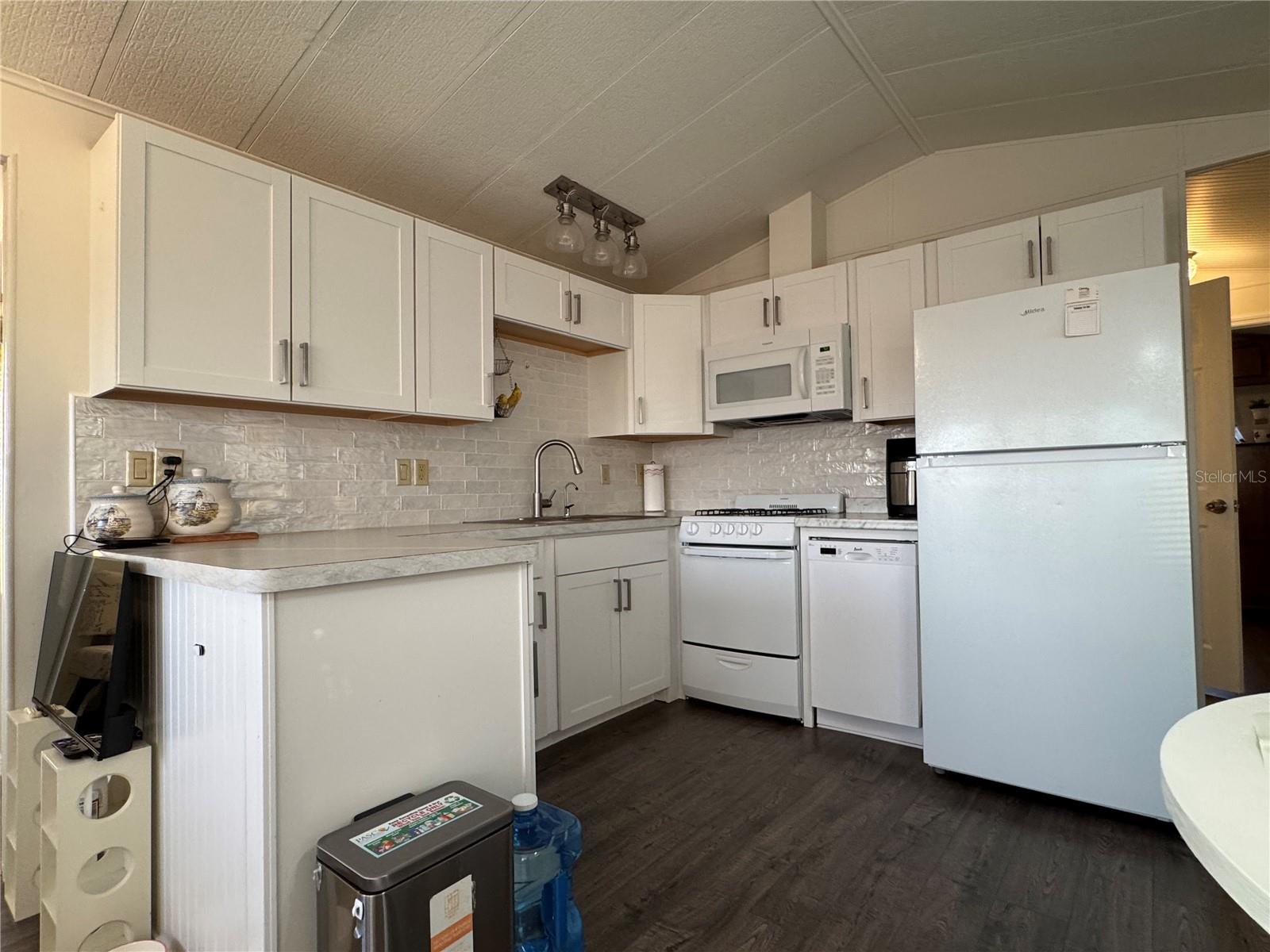 35101 CONDOMINIUM BLVD #239