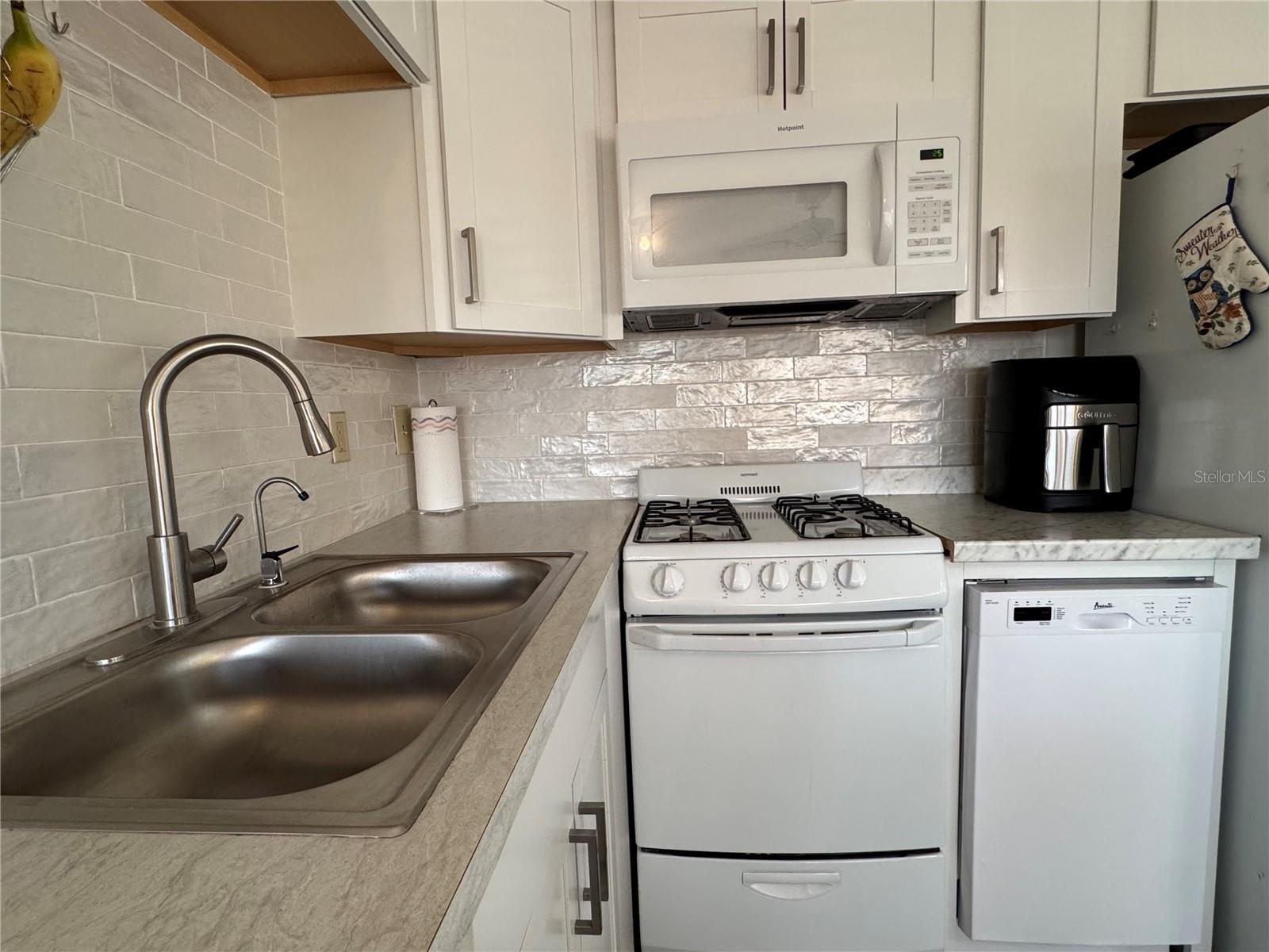 35101 CONDOMINIUM BLVD #239