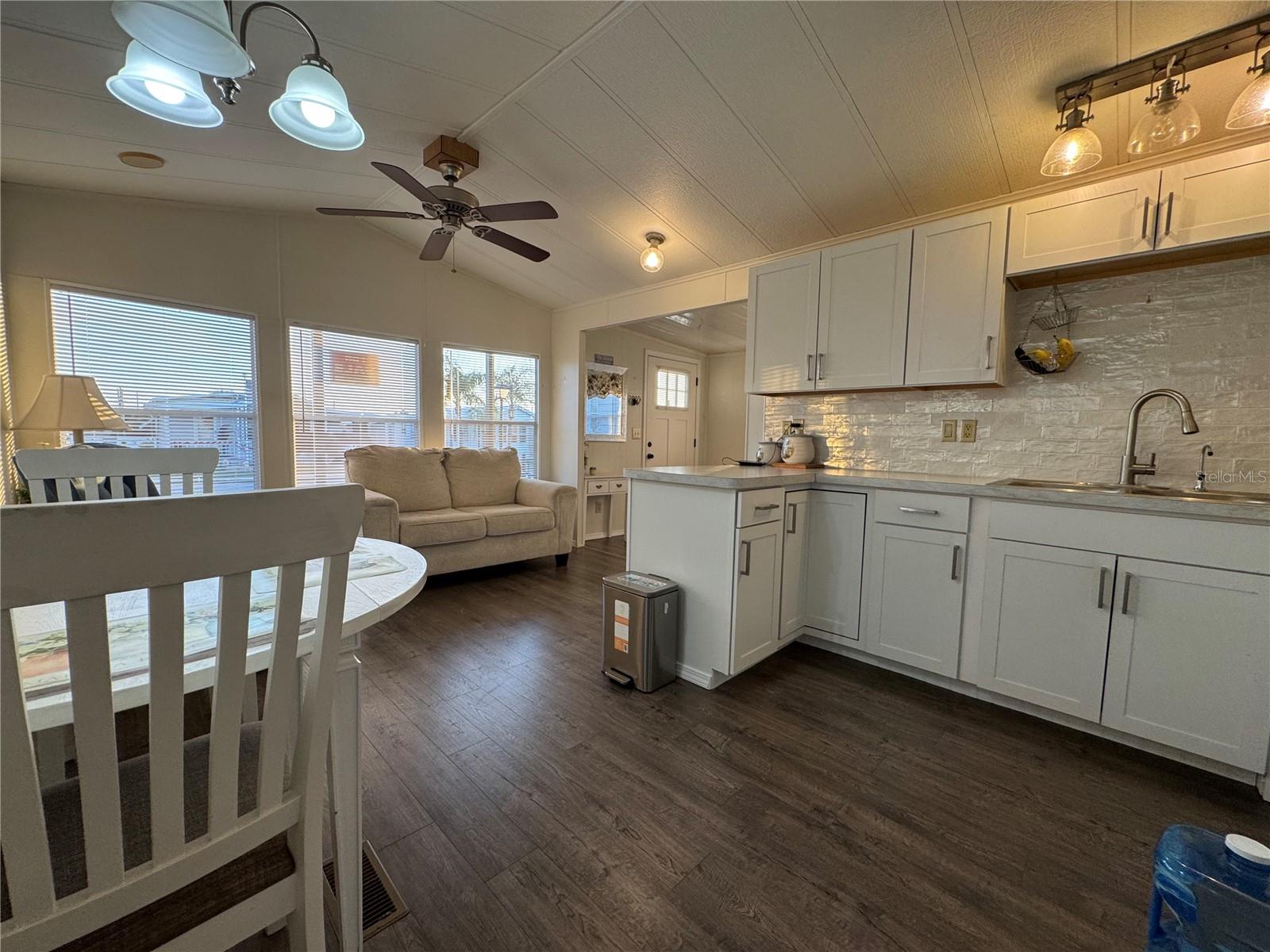 35101 CONDOMINIUM BLVD #239