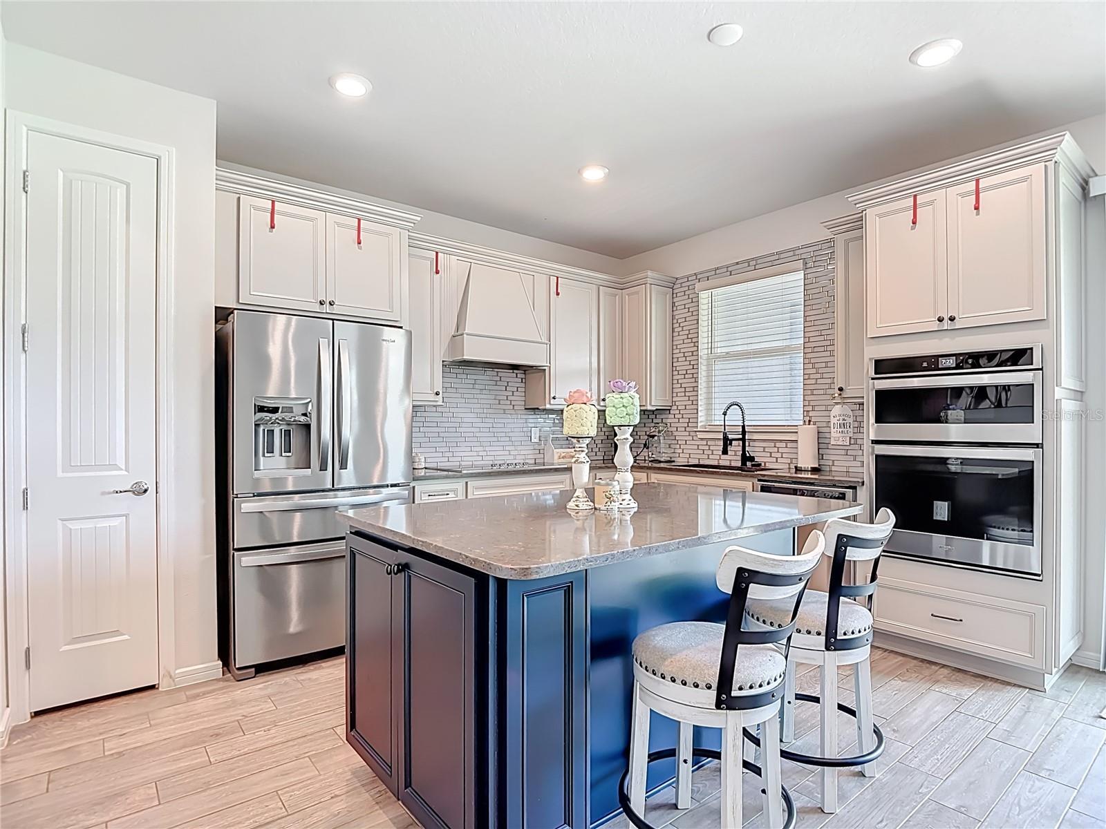 6136 BRADFORD WOODS DR