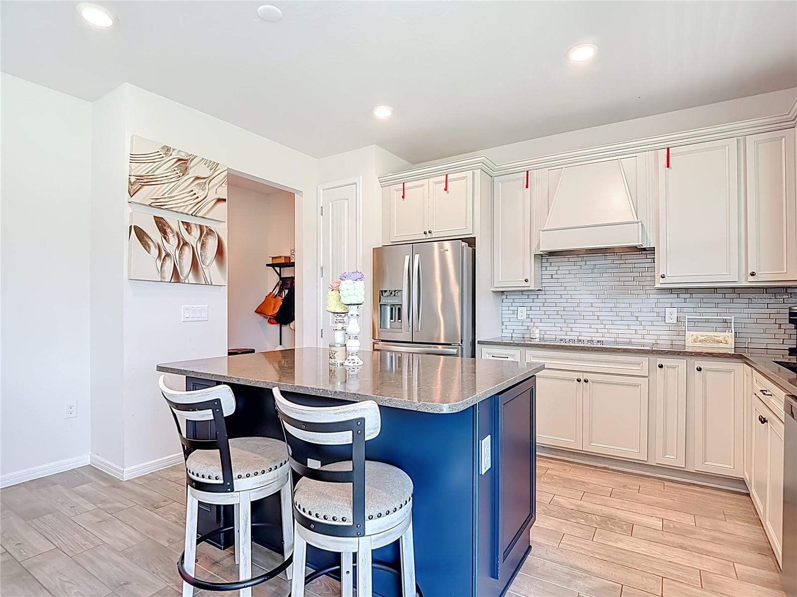 6136 BRADFORD WOODS DR