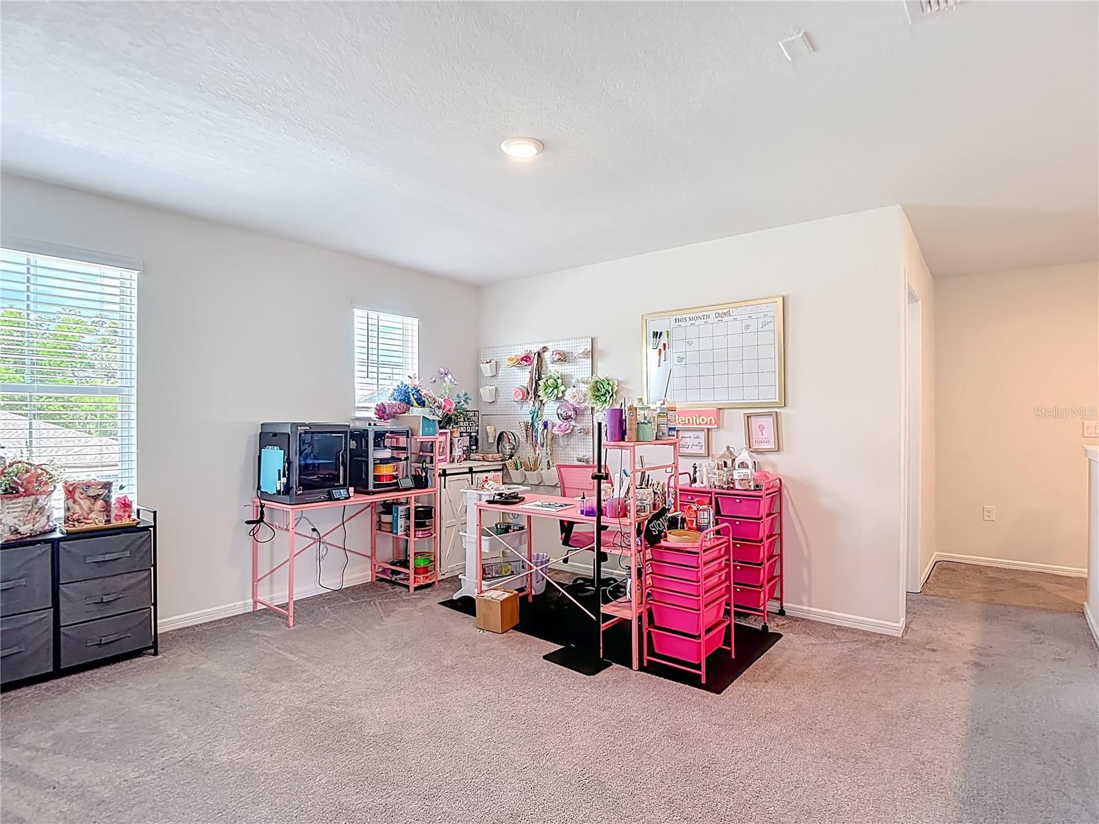 6136 BRADFORD WOODS DR