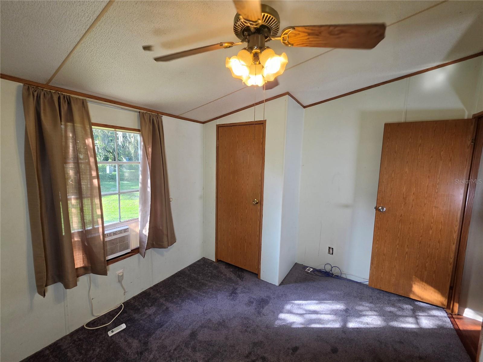 3642 KALMAN DR
