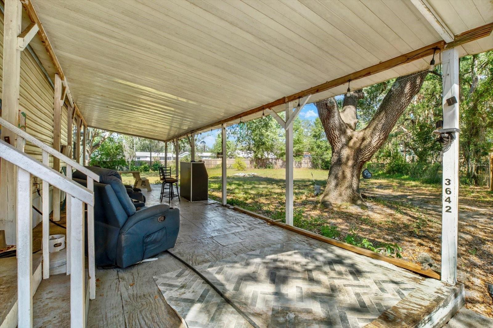 3642 KALMAN DR