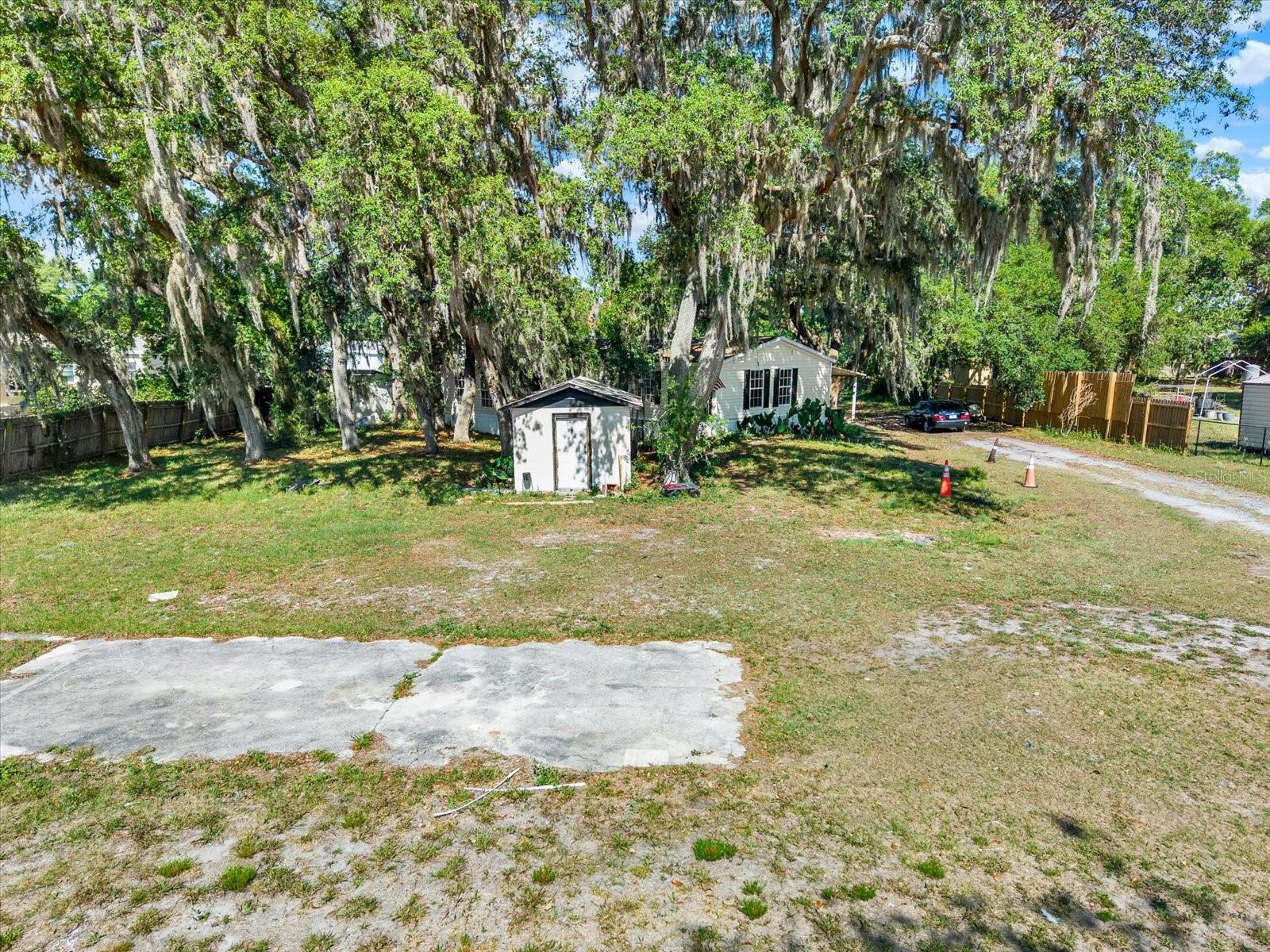 3642 KALMAN DR